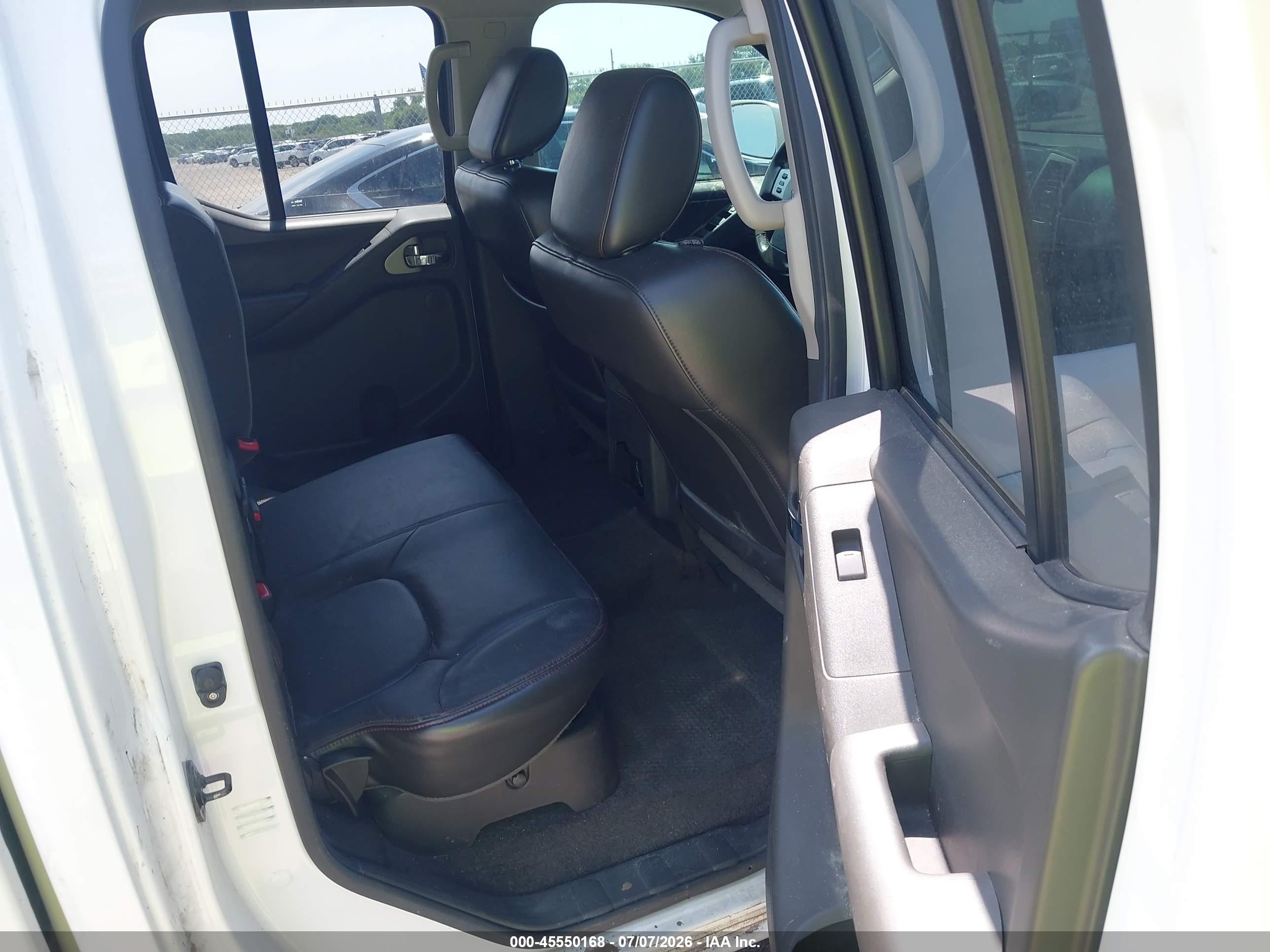 2012 Nissan Frontier Pro-4x White vin: 1N6AD0EV1CC457106