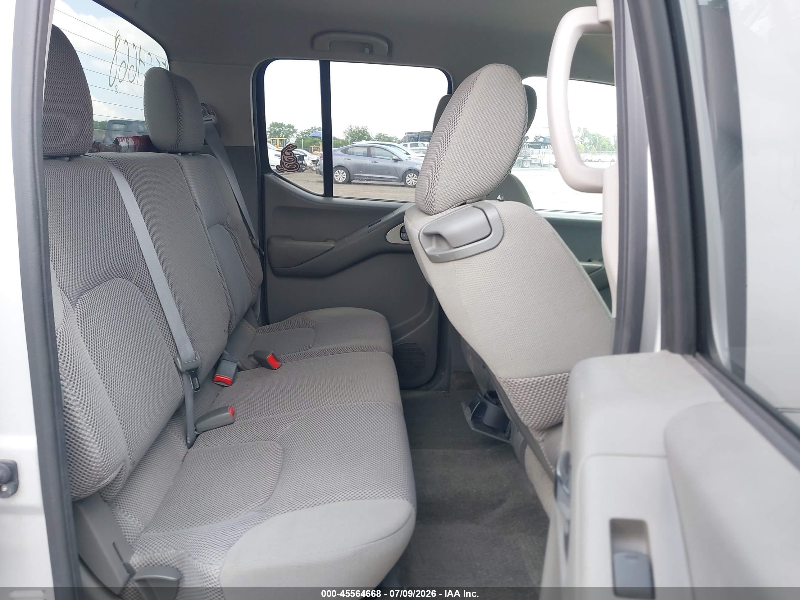 2010 Nissan Frontier Se Silver vin: 1N6AD0EV2AC424550
