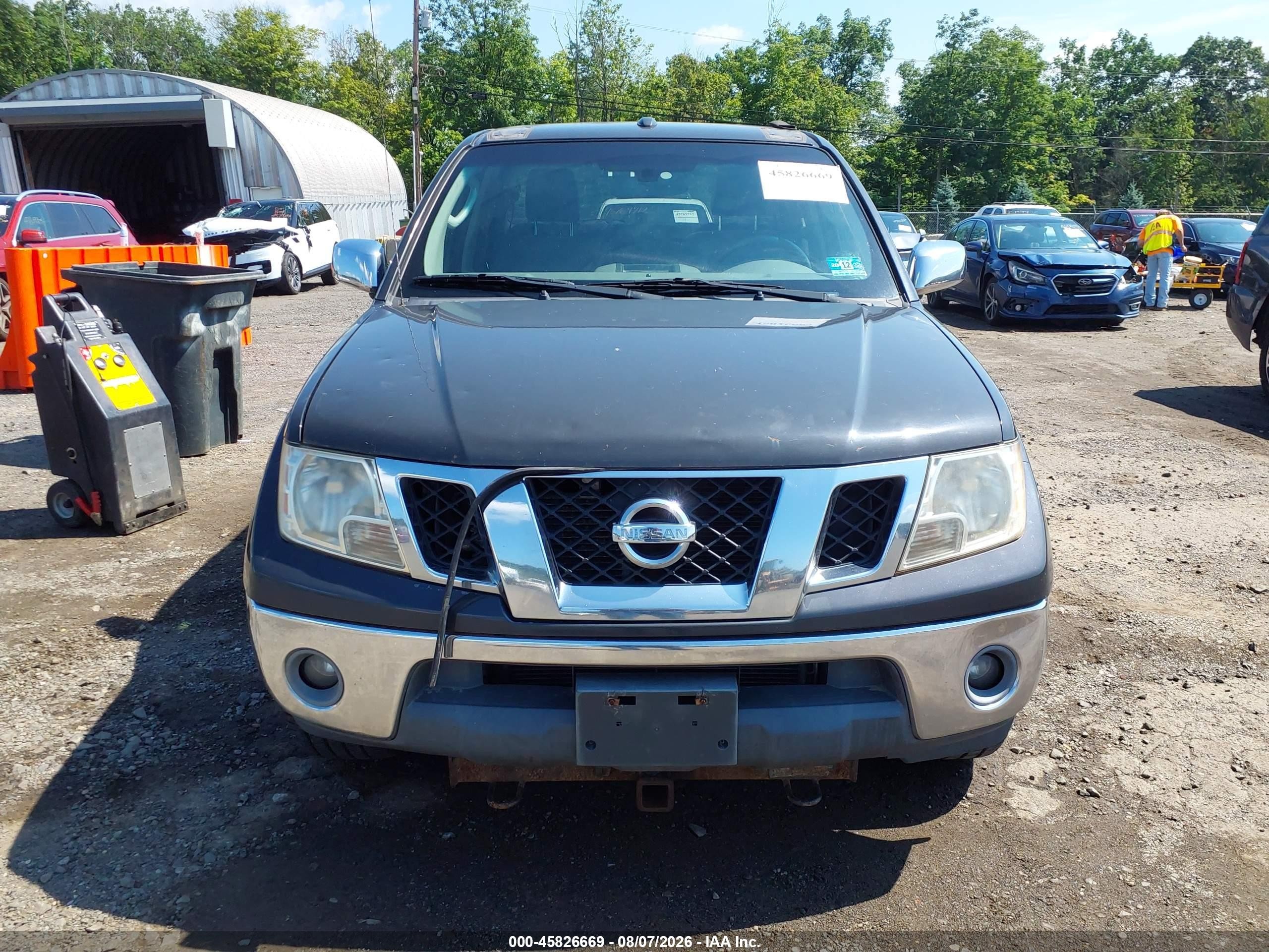 2010 Nissan Frontier Le Серый vin: 1N6AD0EV2AC441591