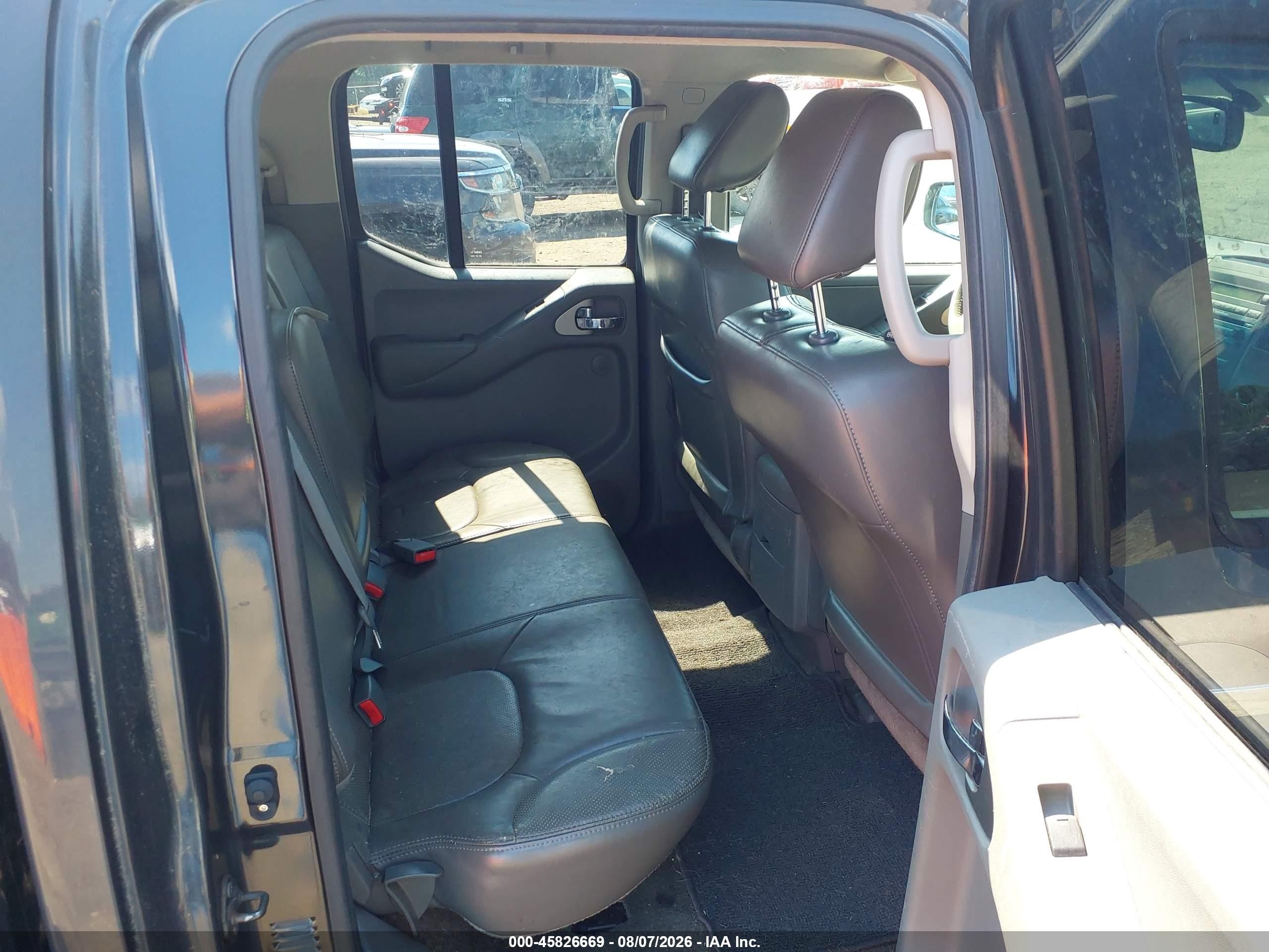 2010 Nissan Frontier Le Серый vin: 1N6AD0EV2AC441591