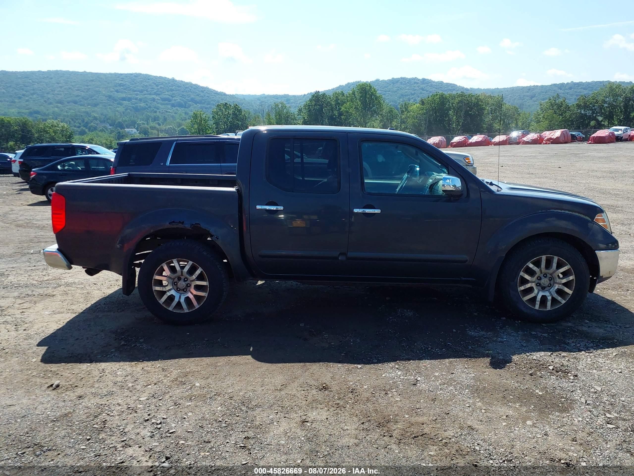2010 Nissan Frontier Le Серый vin: 1N6AD0EV2AC441591