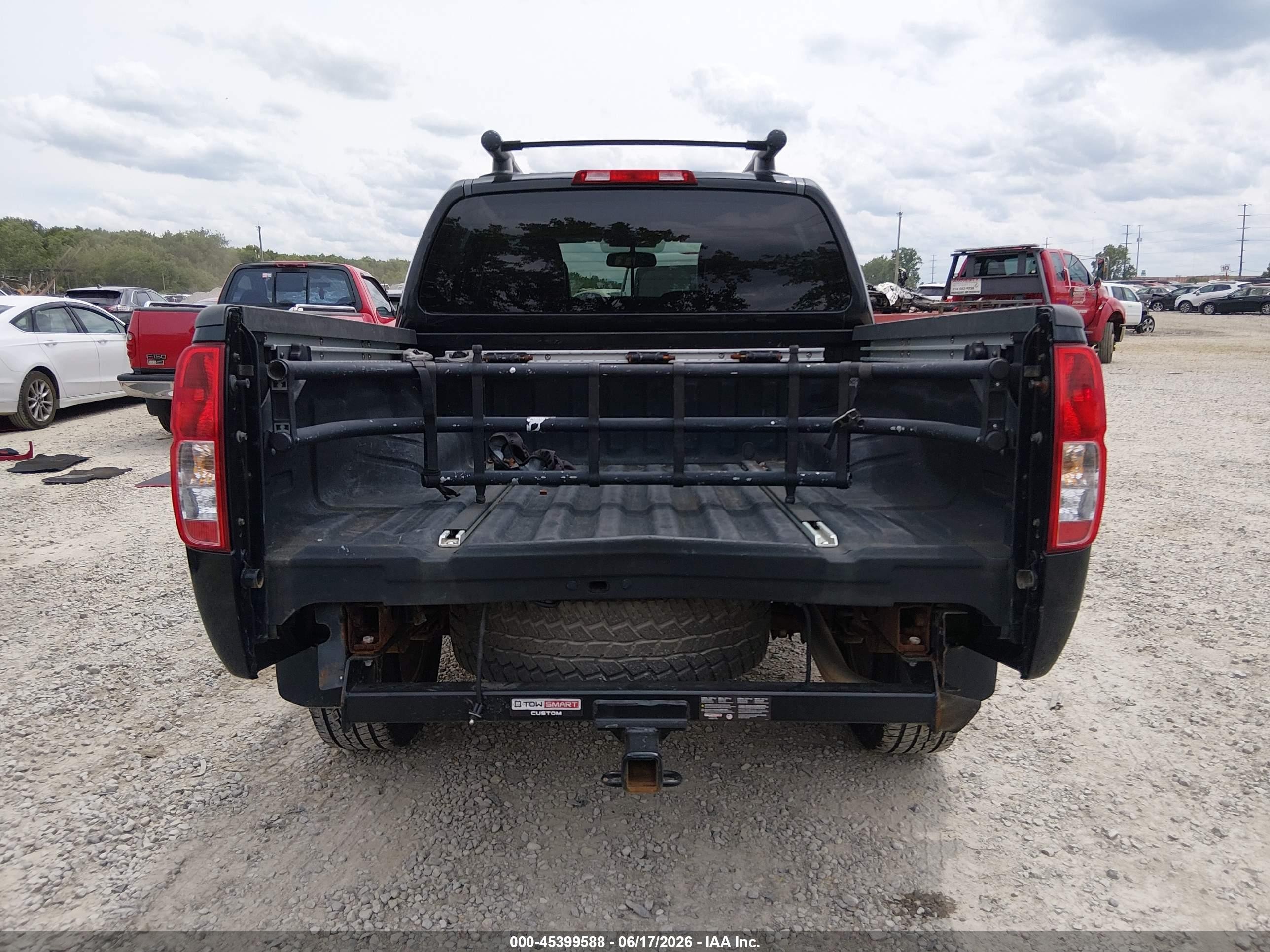 2011 Nissan Frontier Pro-4x Черный vin: 1N6AD0EV2BC432181