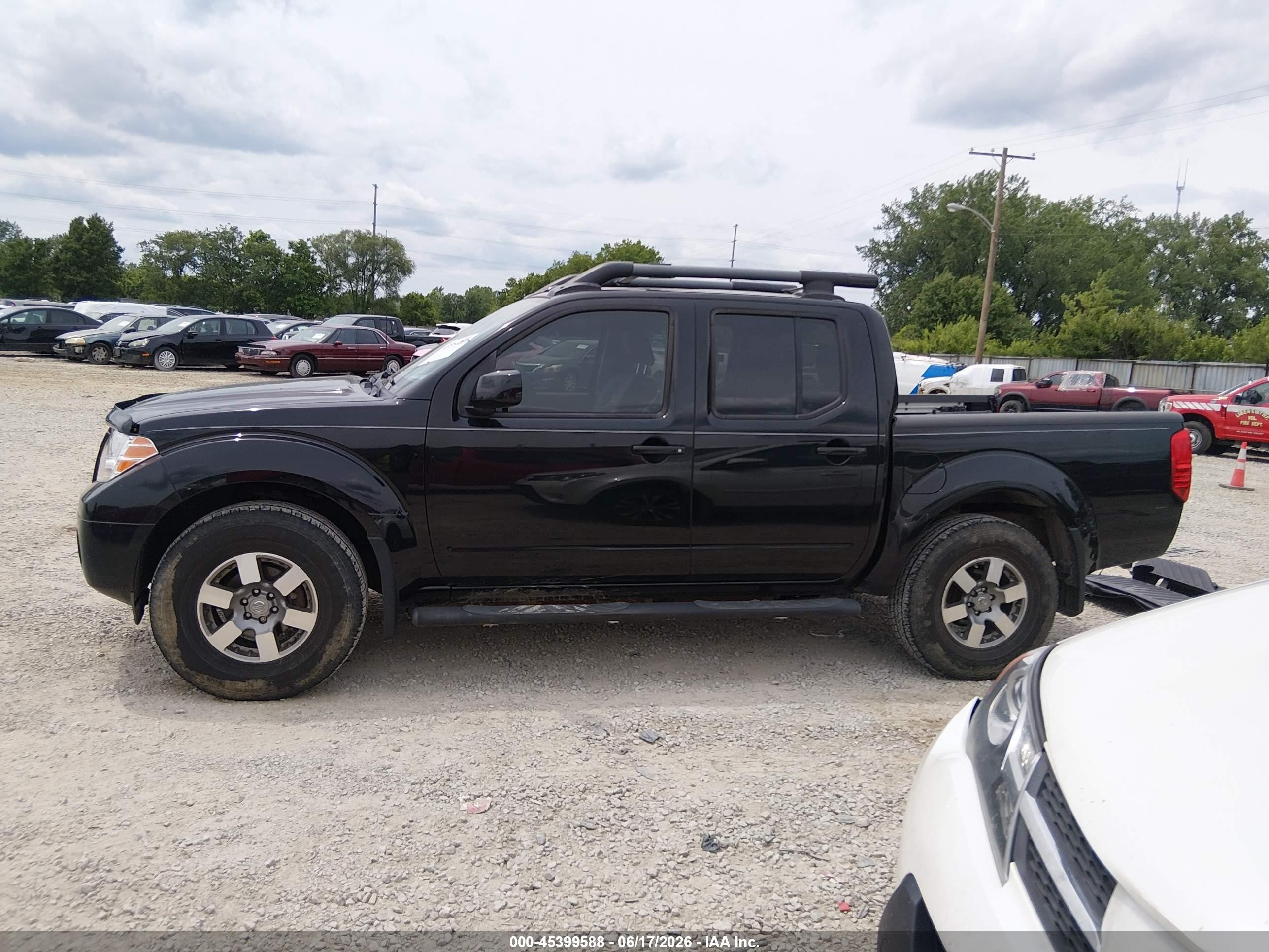 2011 Nissan Frontier Pro-4x Черный vin: 1N6AD0EV2BC432181