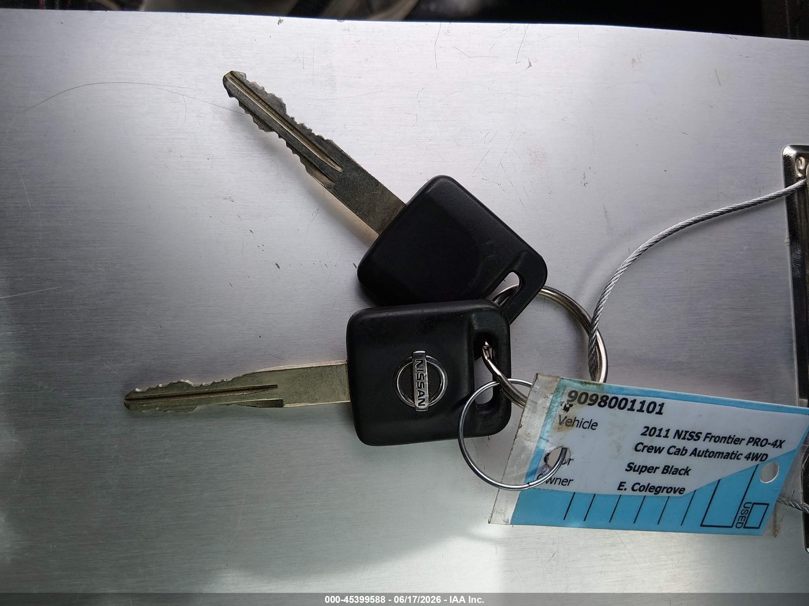 2011 Nissan Frontier Pro-4x Черный vin: 1N6AD0EV2BC432181
