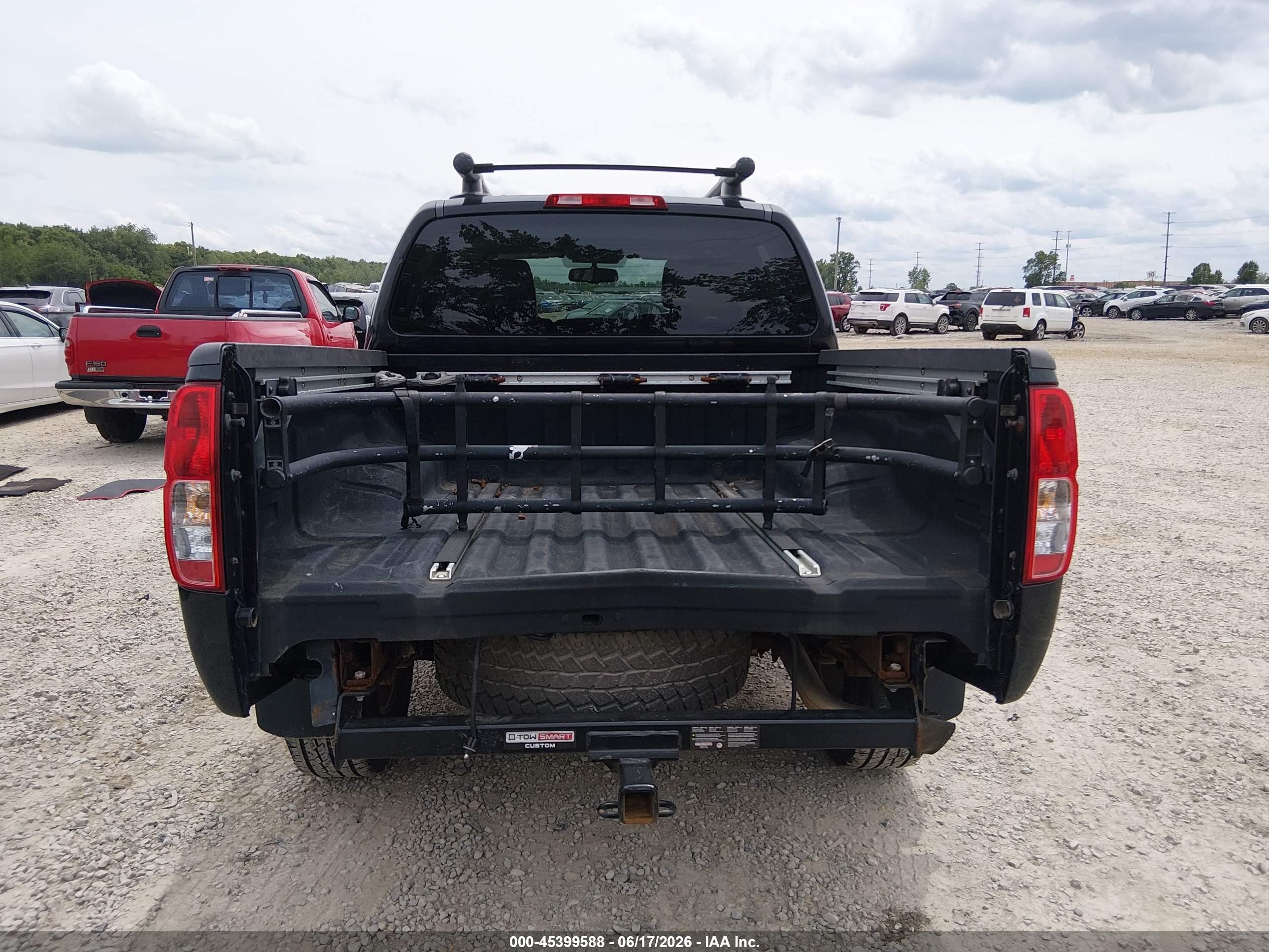 2011 Nissan Frontier Pro-4x Черный vin: 1N6AD0EV2BC432181