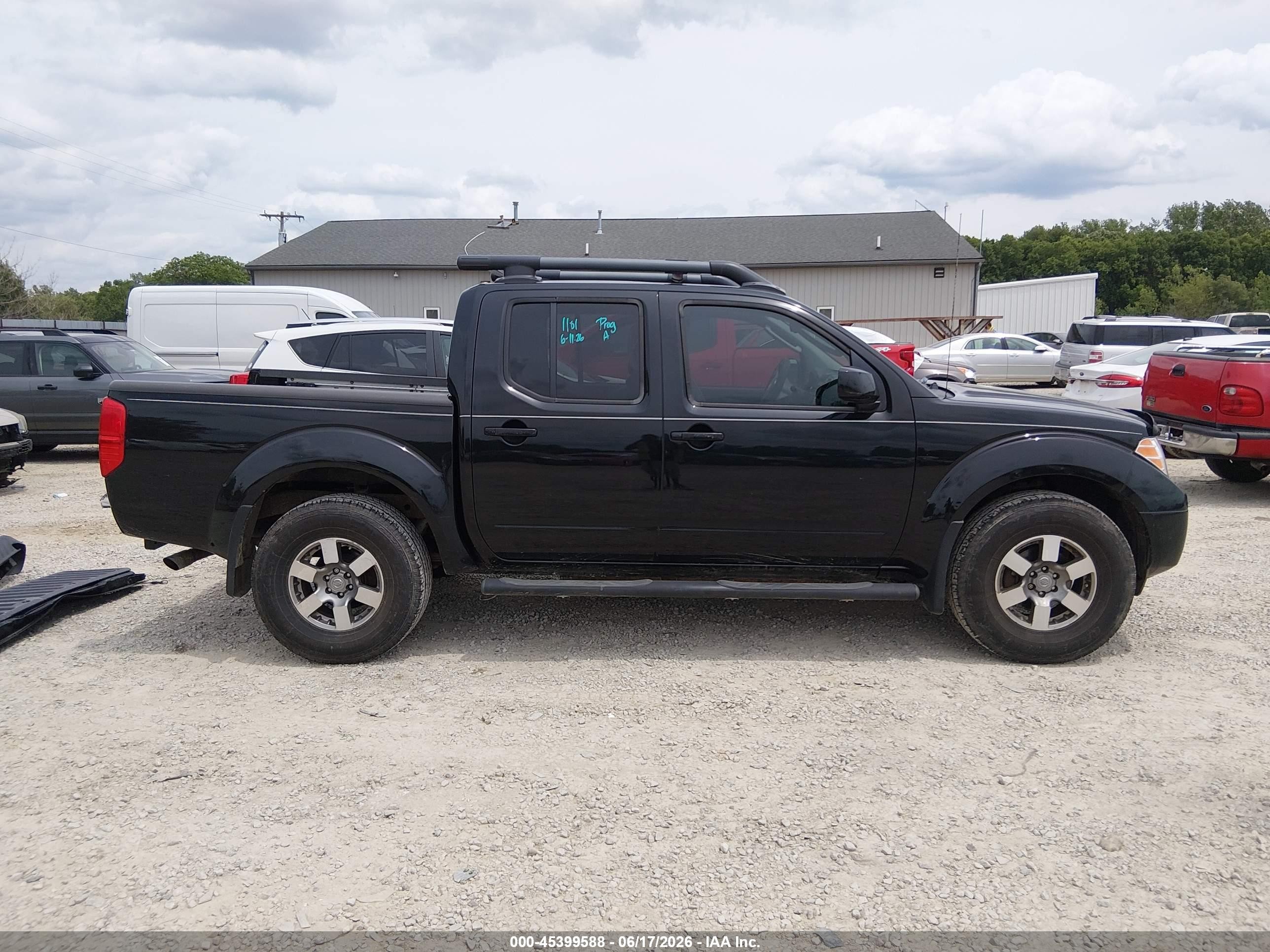 2011 Nissan Frontier Pro-4x Черный vin: 1N6AD0EV2BC432181