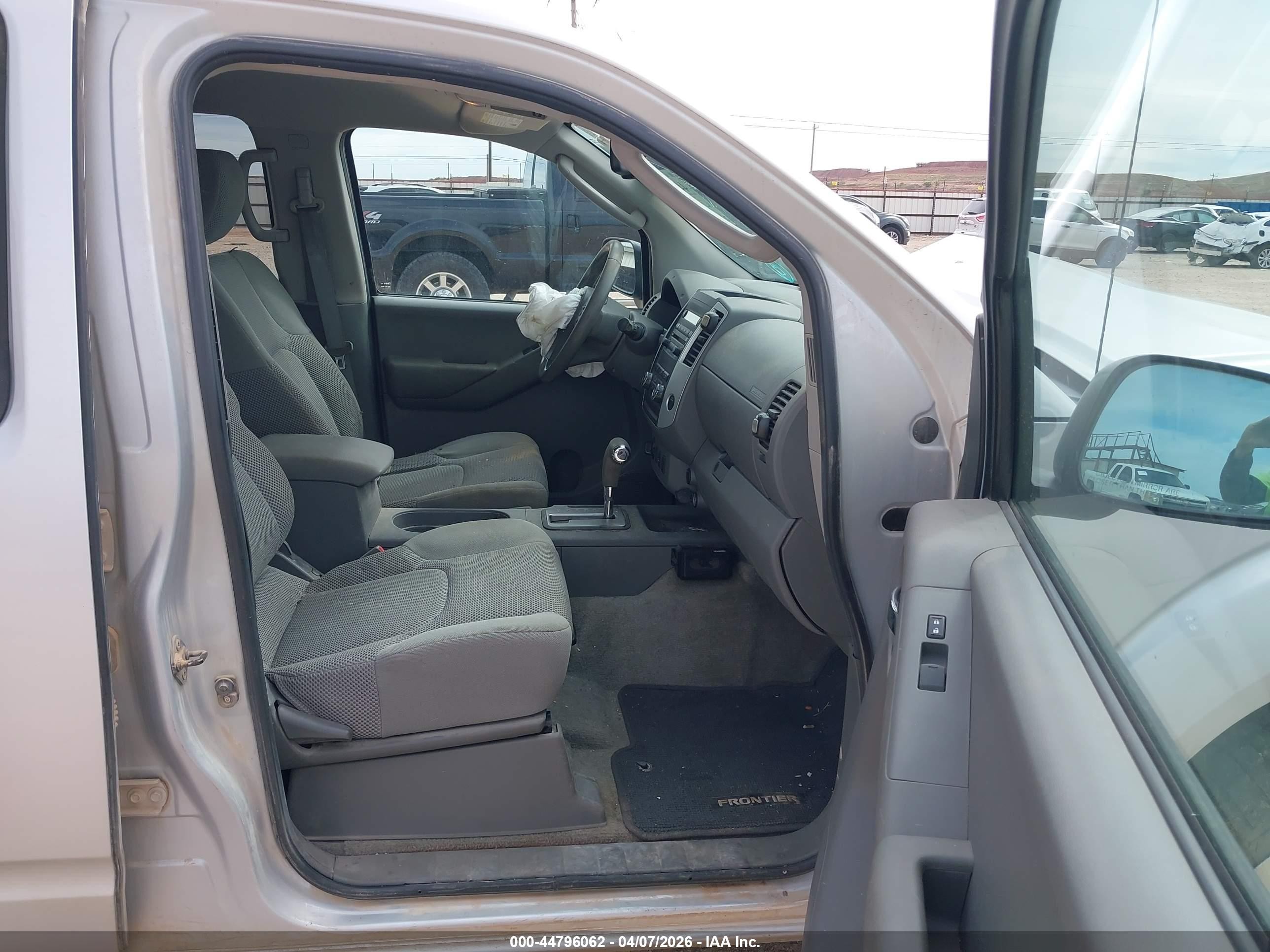 2011 Nissan Frontier Sv Silver vin: 1N6AD0EV2BC436411