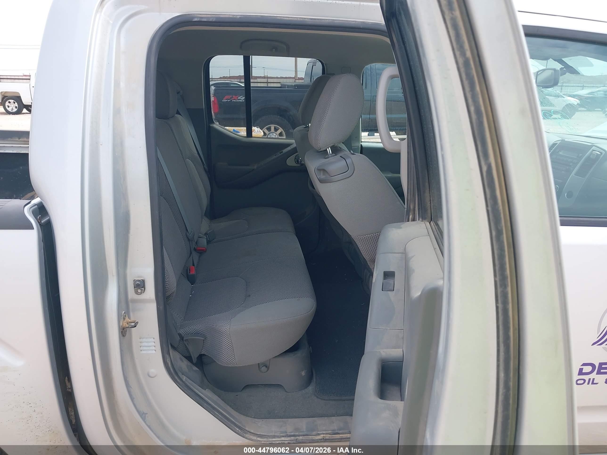 2011 Nissan Frontier Sv Silver vin: 1N6AD0EV2BC436411