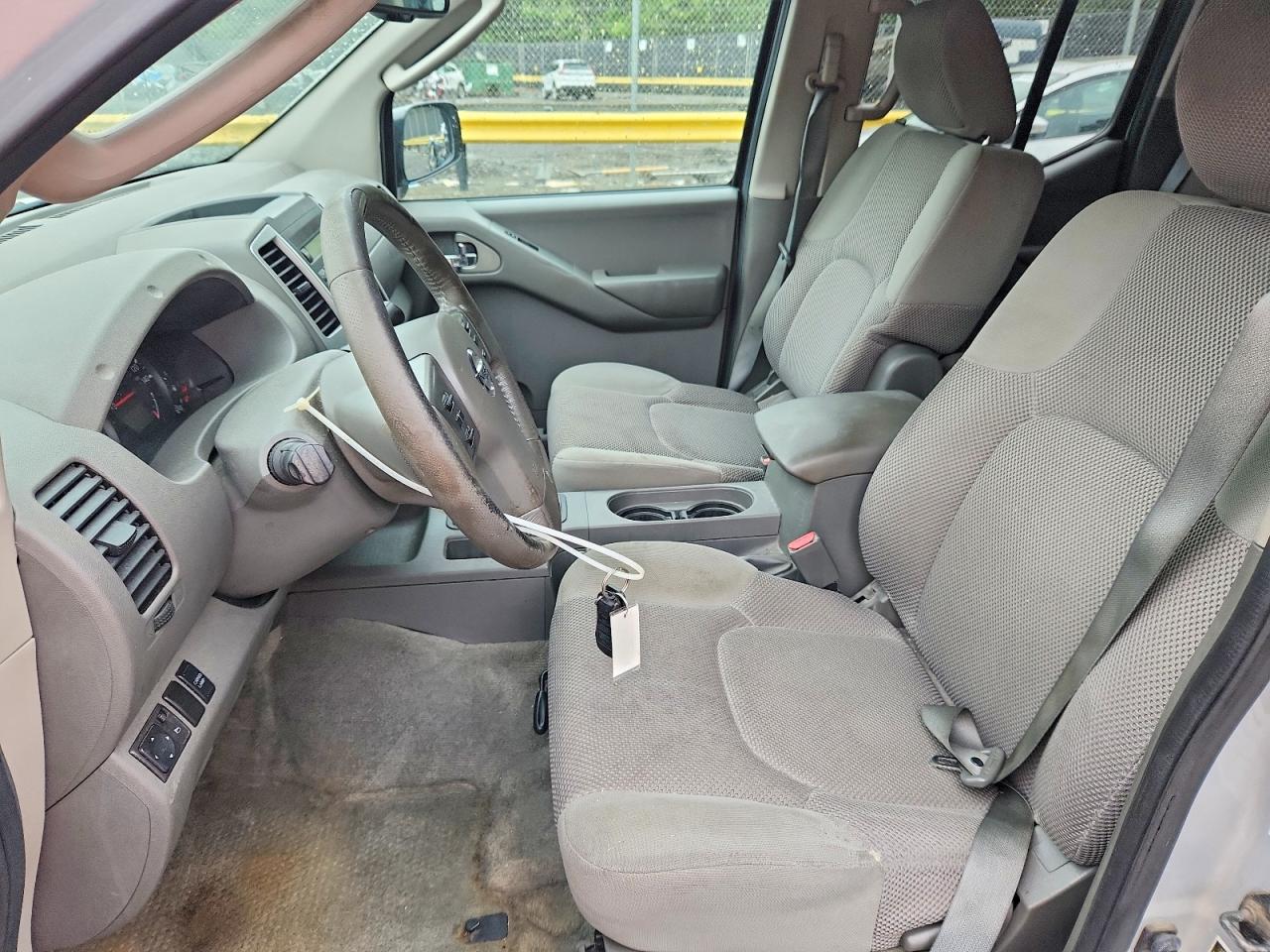 2011 Nissan Frontier S Silver vin: 1N6AD0EV2BC440619