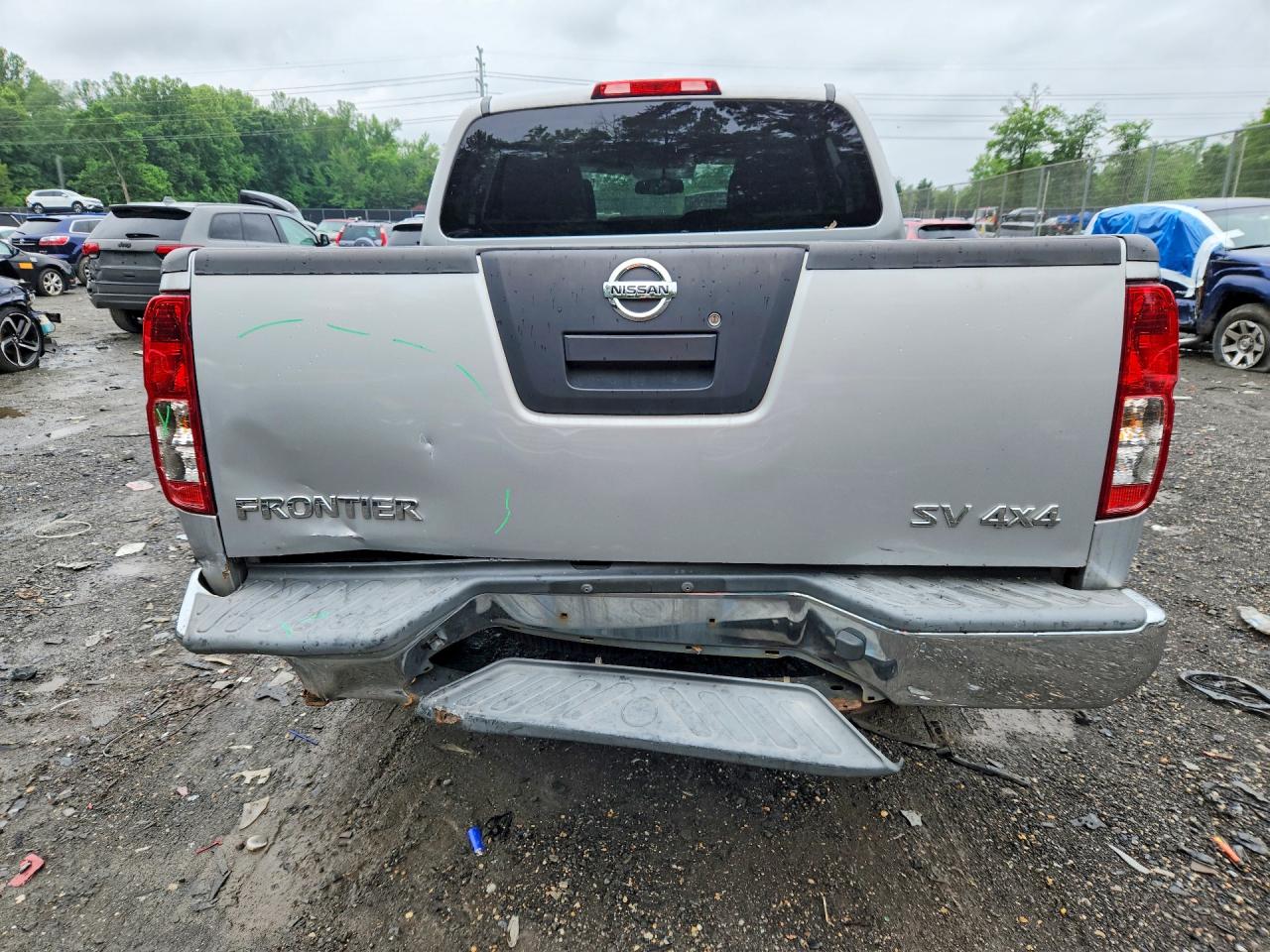 2011 Nissan Frontier S Silver vin: 1N6AD0EV2BC440619