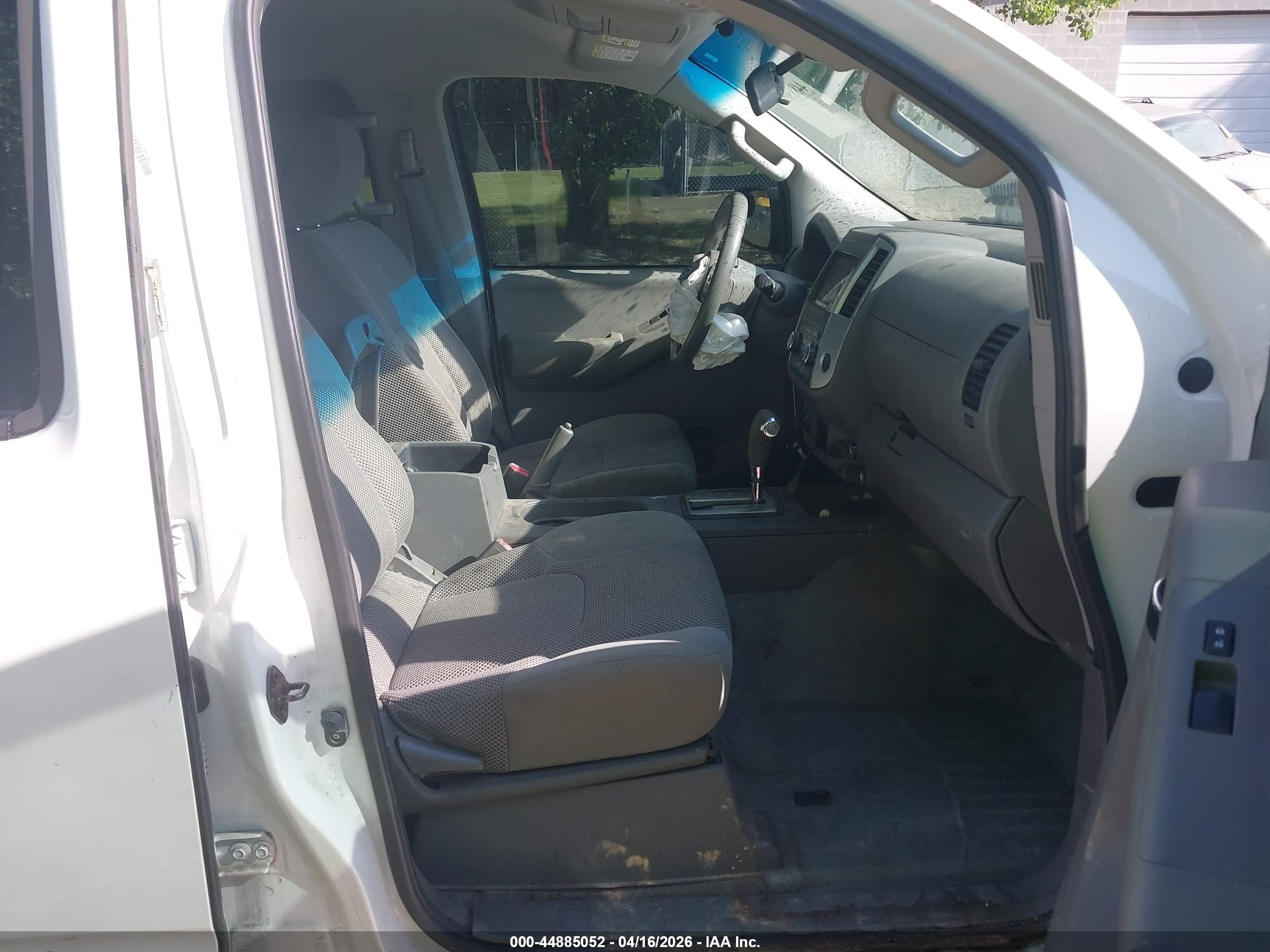 2014 Nissan Frontier Pro-4x/s/sl/sv White vin: 1N6AD0EV2EN721733