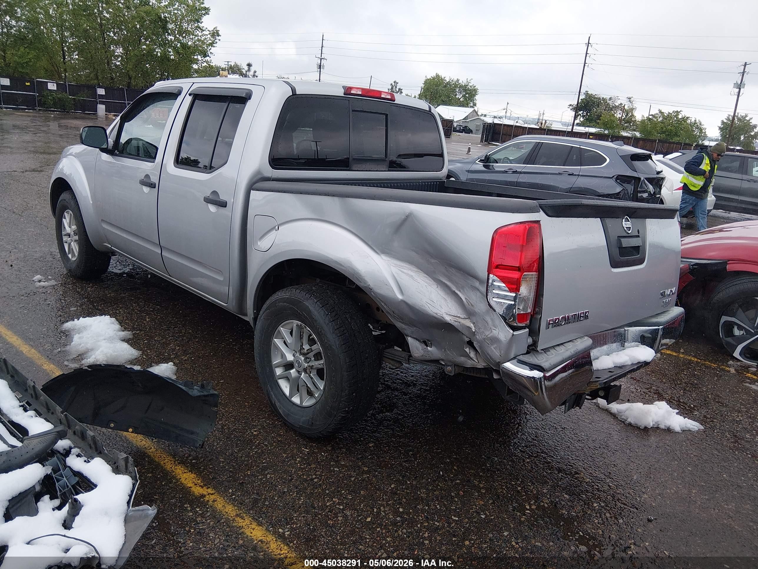 2014 Nissan Frontier Pro-4x/s/sl/sv Silver vin: 1N6AD0EV2EN730349