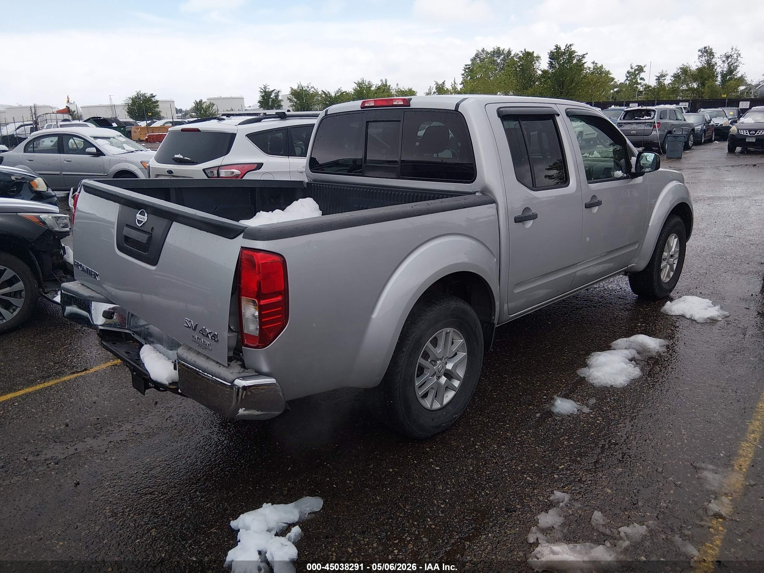 2014 Nissan Frontier Pro-4x/s/sl/sv Silver vin: 1N6AD0EV2EN730349