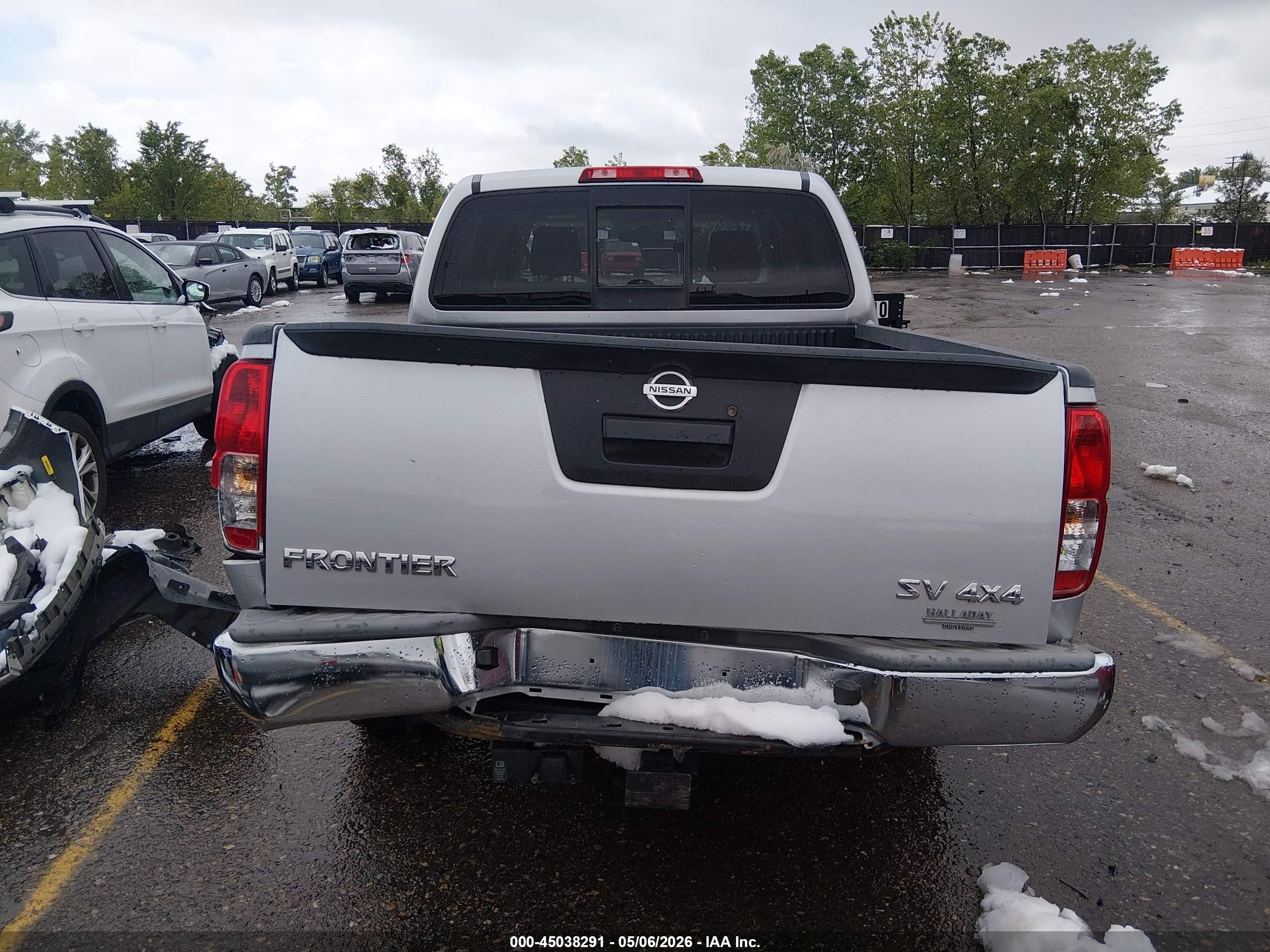 2014 Nissan Frontier Pro-4x/s/sl/sv Silver vin: 1N6AD0EV2EN730349