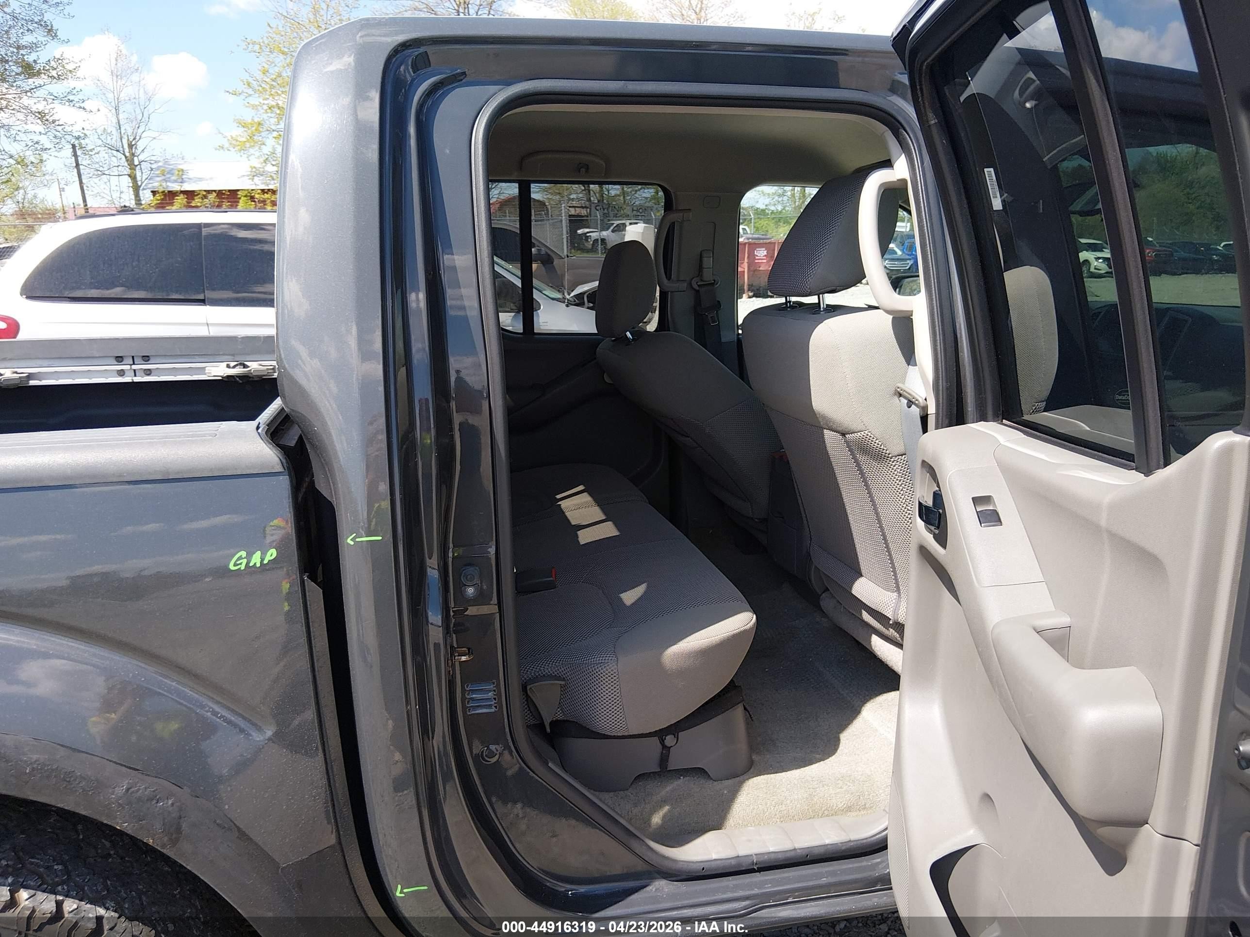 2015 Nissan Frontier Sv Gray vin: 1N6AD0EV2FN705243