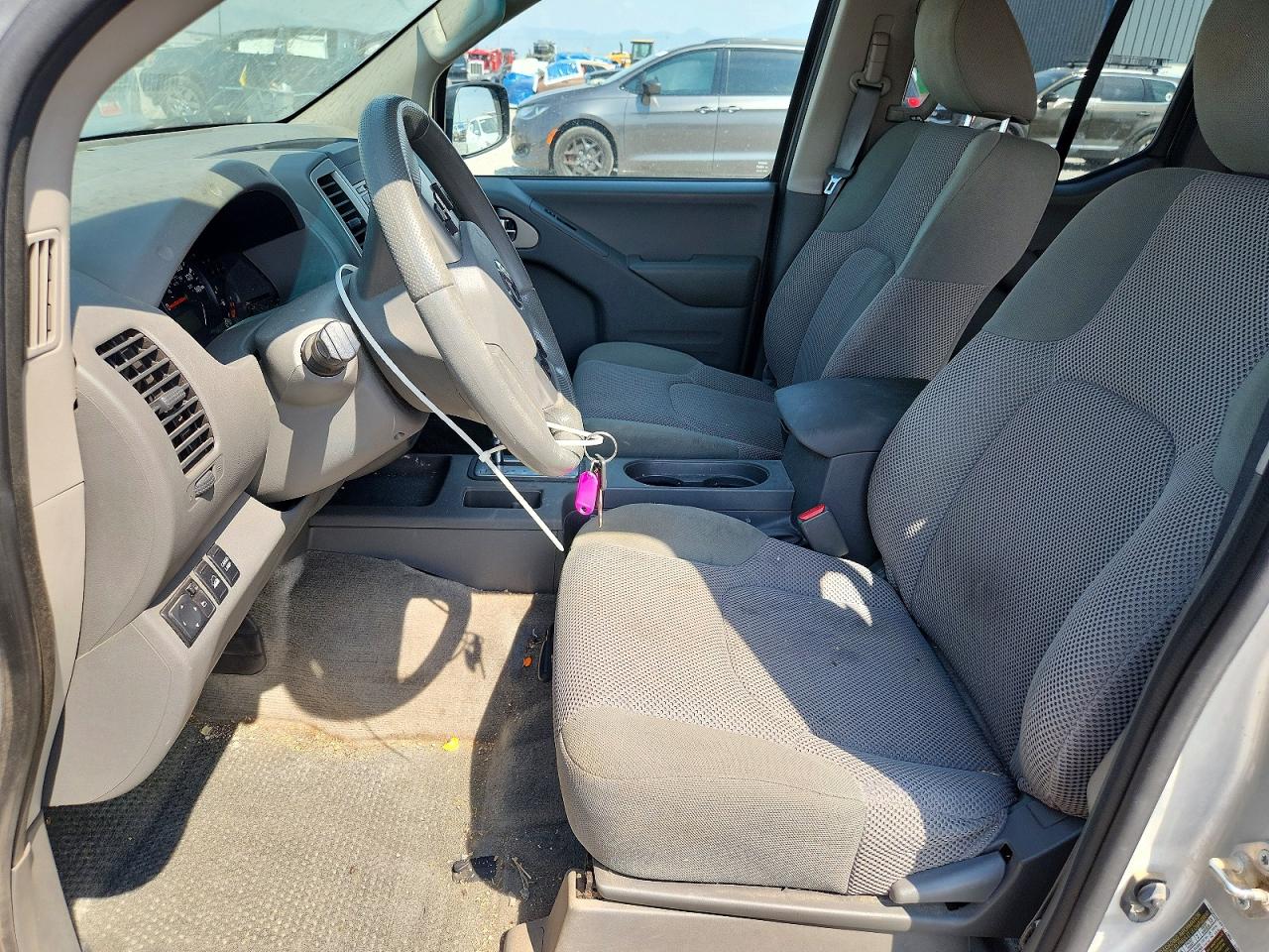 2018 Nissan Frontier Sv Серебряный vin: 1N6AD0EV2JN752717