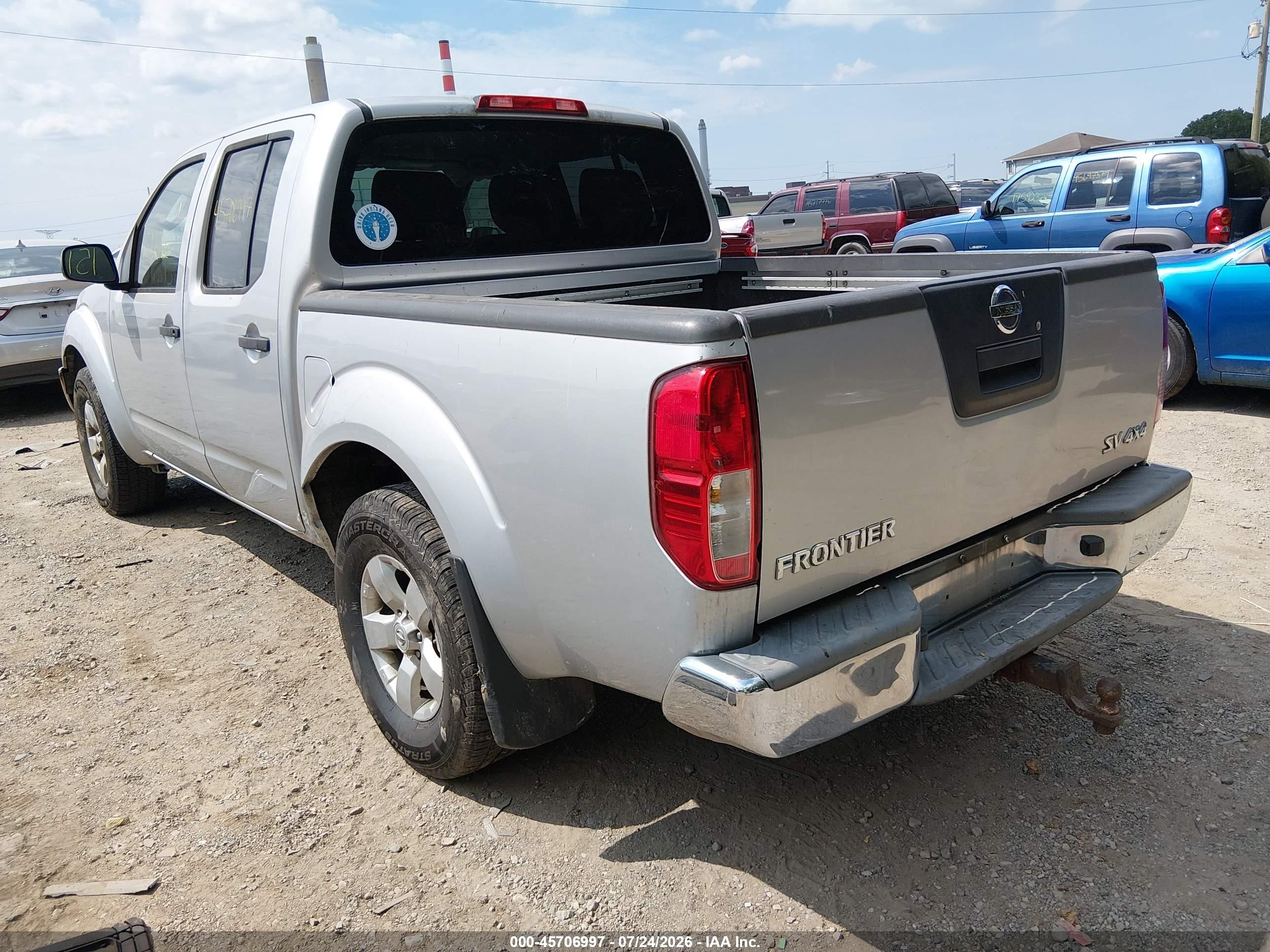 2011 Nissan Frontier Sv Серебряный vin: 1N6AD0EV3BC402946