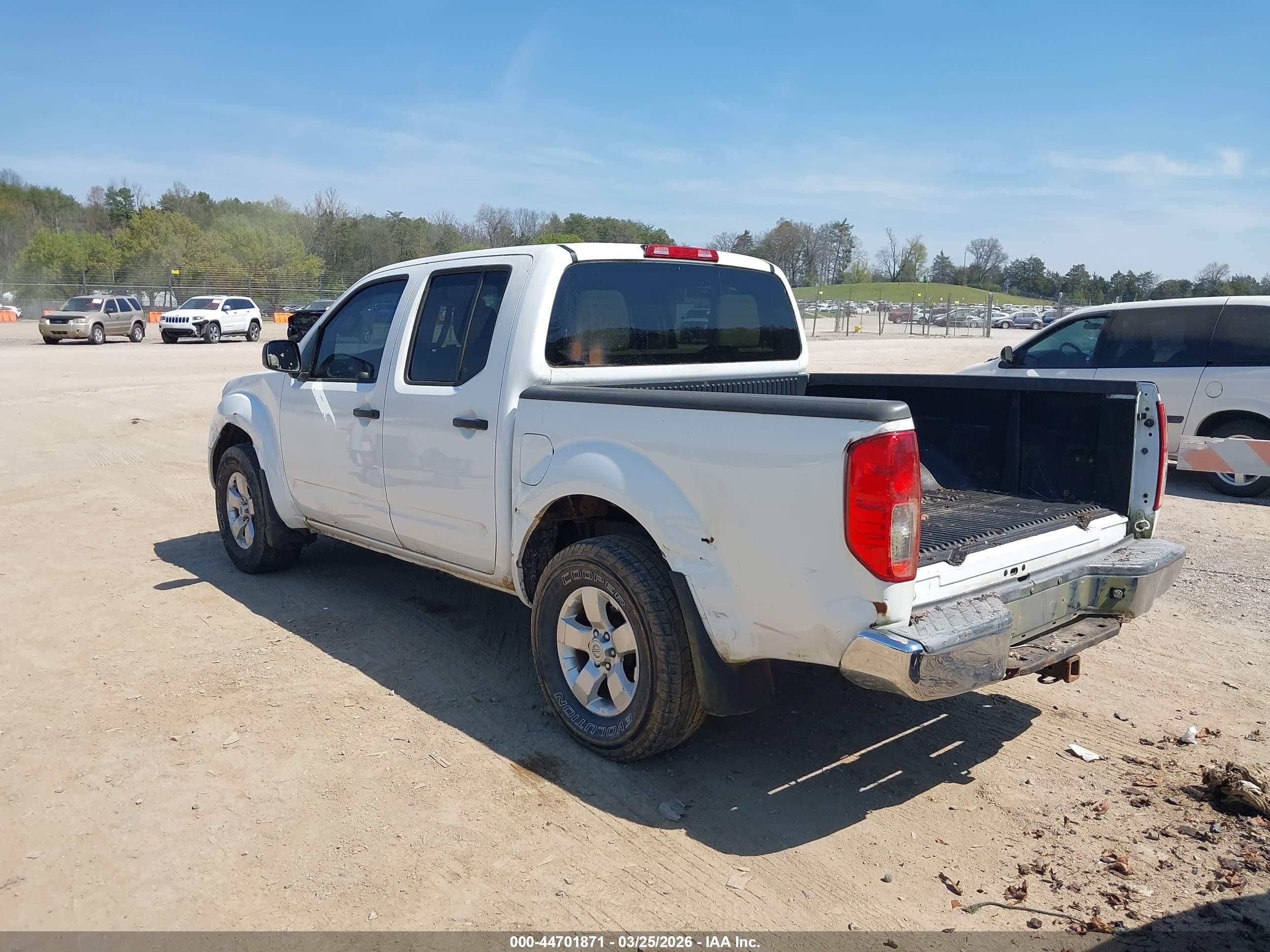 2012 Nissan Frontier Sv White vin: 1N6AD0EV3CC464221