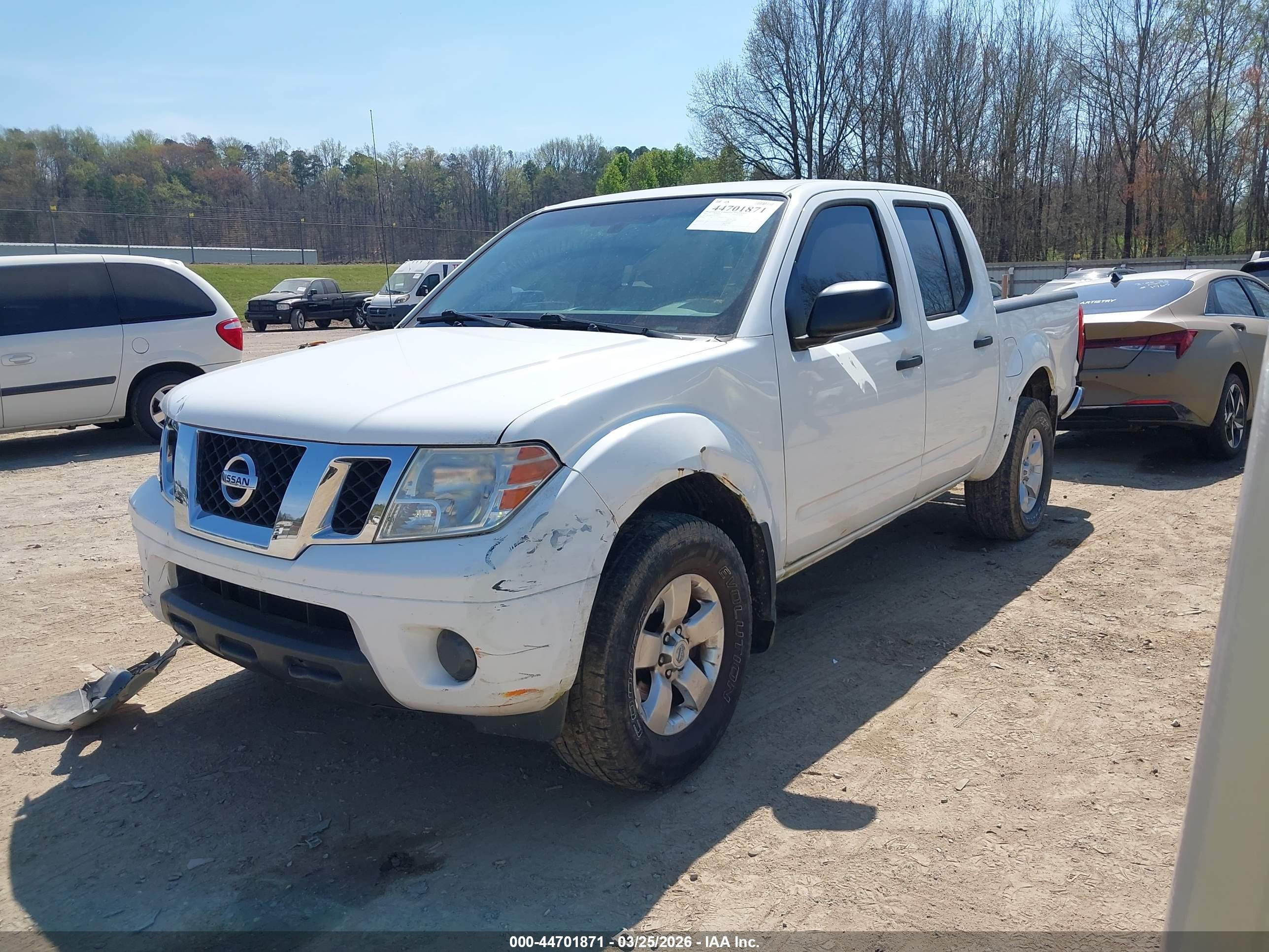 2012 Nissan Frontier Sv White vin: 1N6AD0EV3CC464221