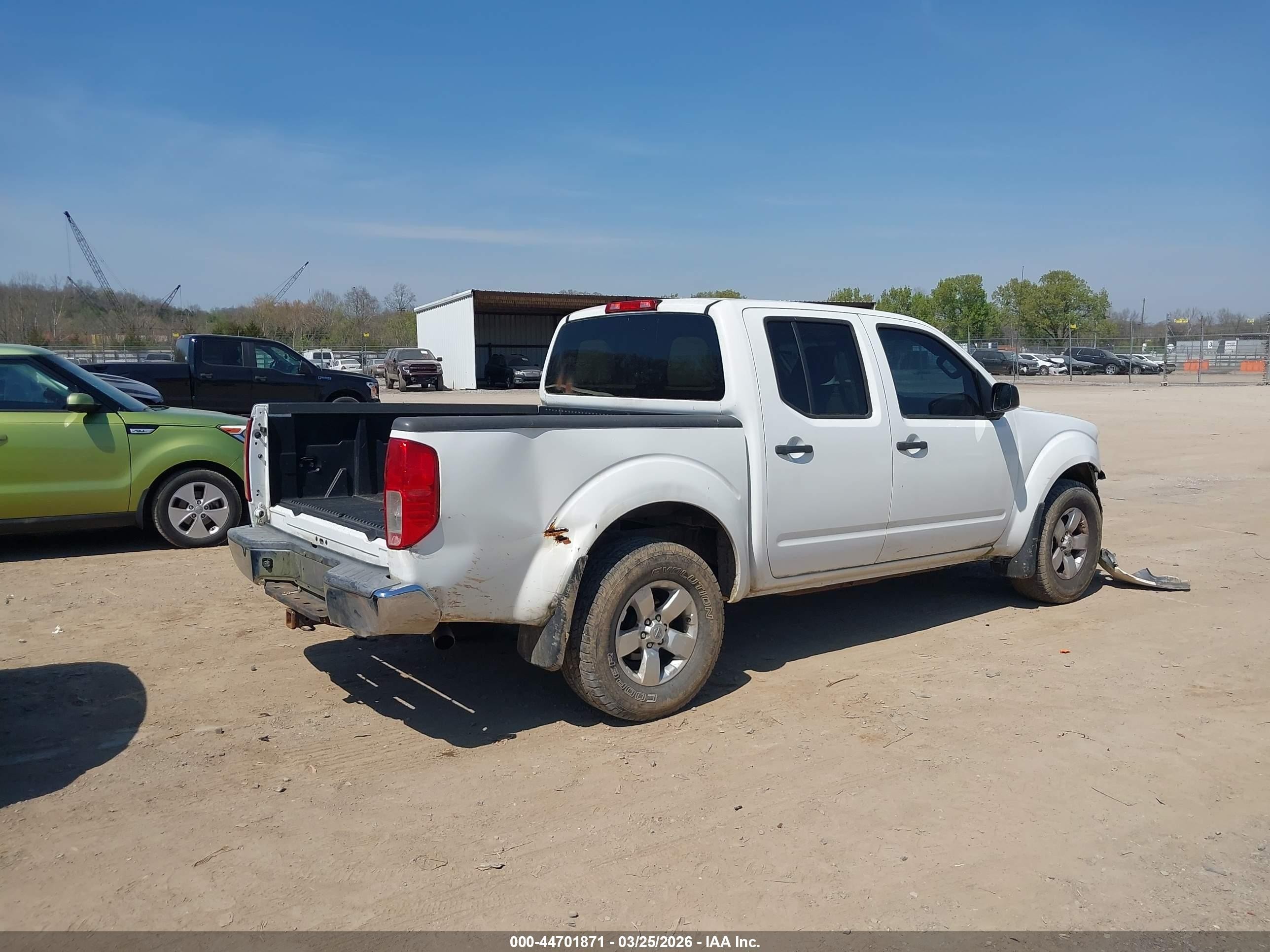 2012 Nissan Frontier Sv White vin: 1N6AD0EV3CC464221