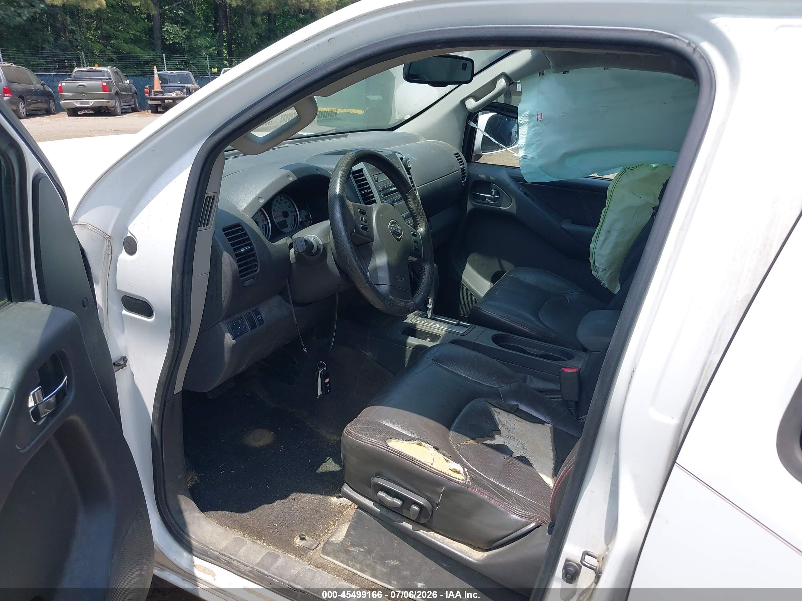 2012 Nissan Frontier Pro-4x White vin: 1N6AD0EV3CC467605