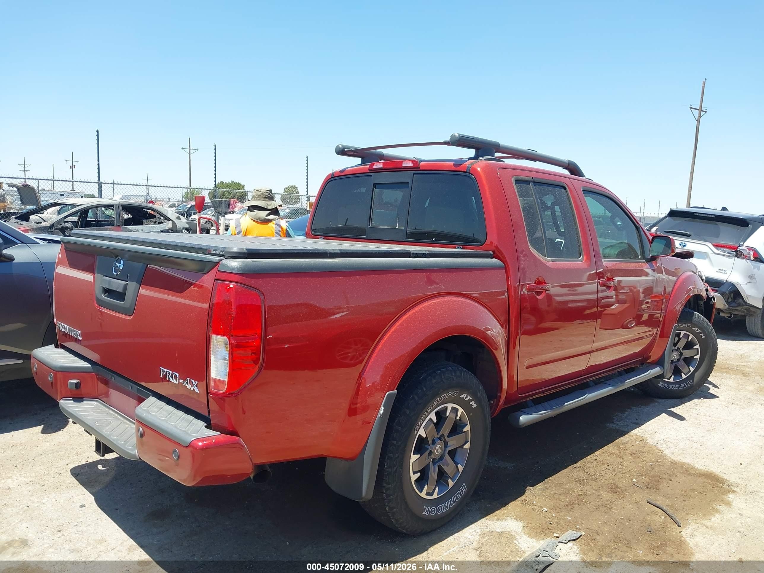 2015 Nissan Frontier Pro-4x Maroon vin: 1N6AD0EV3FN747744