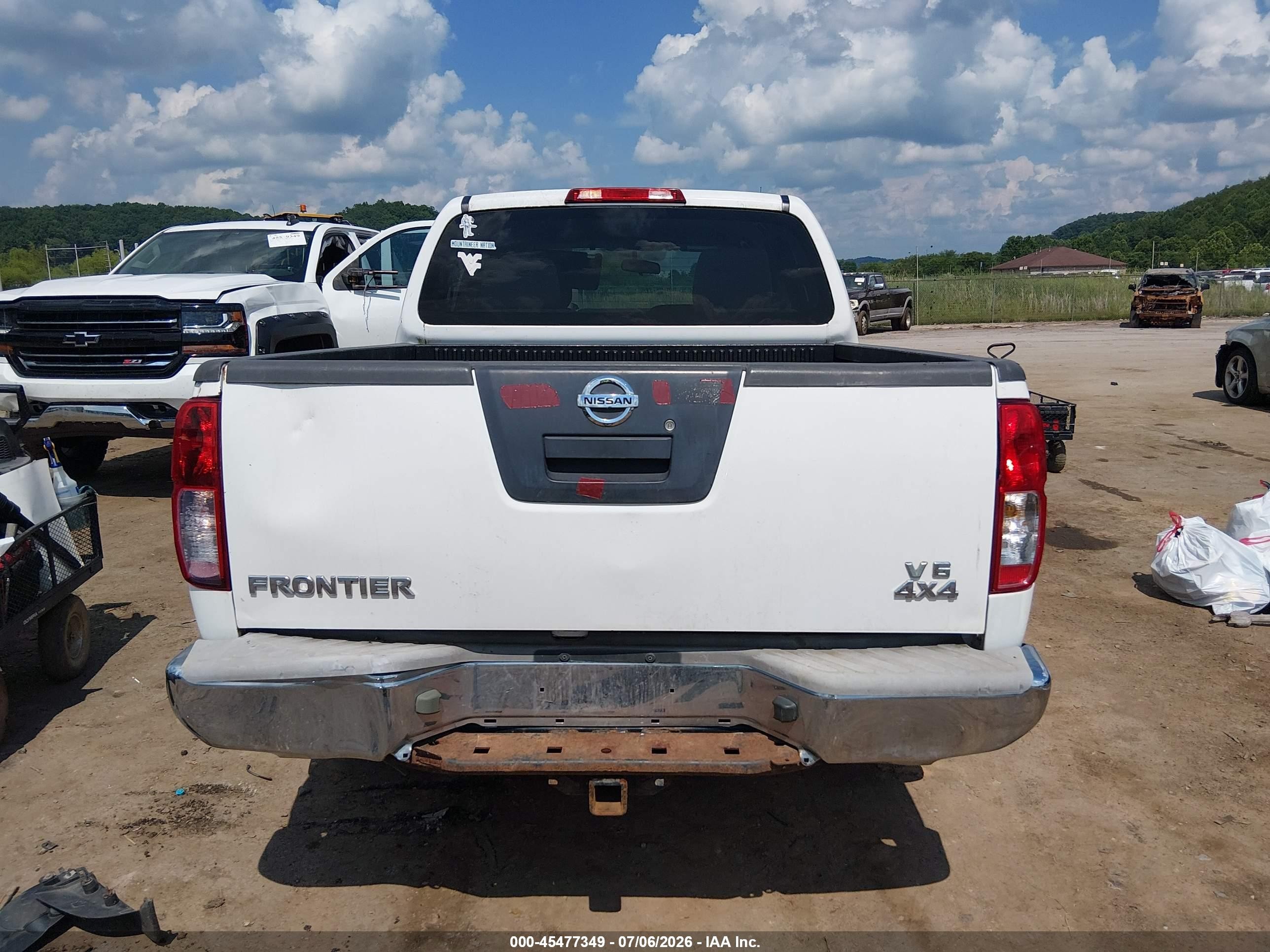 2011 Nissan Frontier S White vin: 1N6AD0EV4BC405161