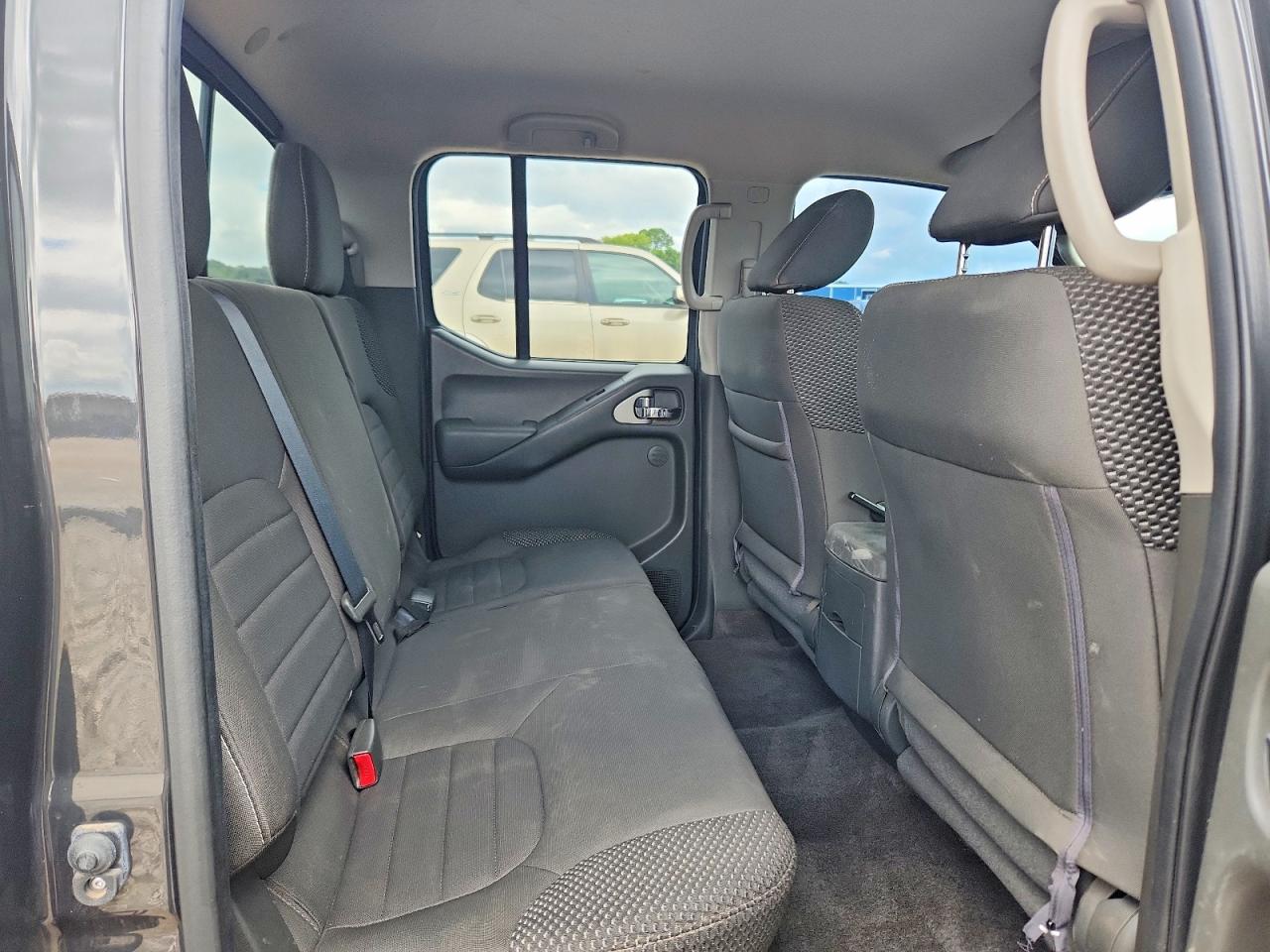 2015 Nissan Frontier Pro-4x Gray vin: 1N6AD0EV4FN745839