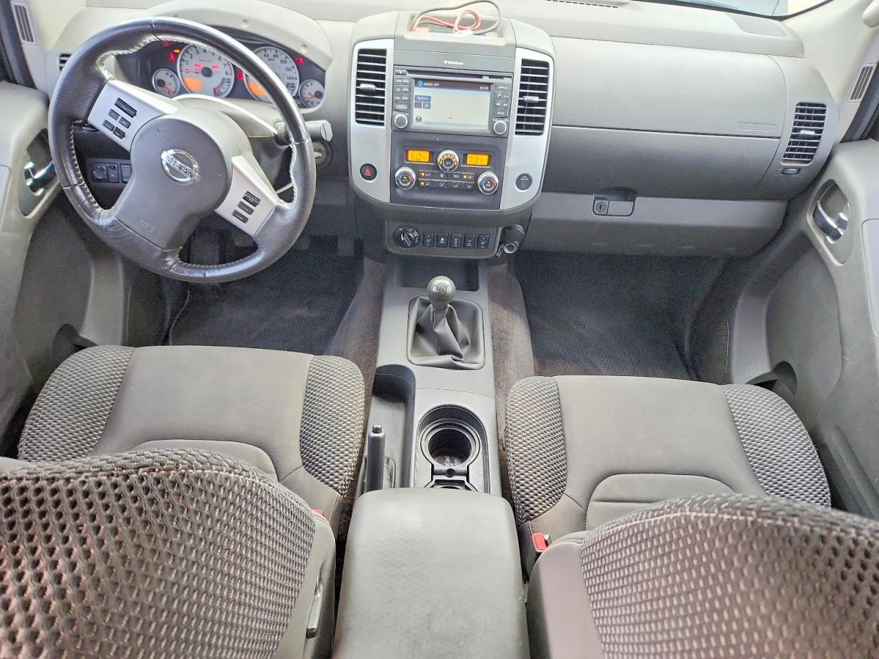 2015 Nissan Frontier Pro-4x Gray vin: 1N6AD0EV4FN745839