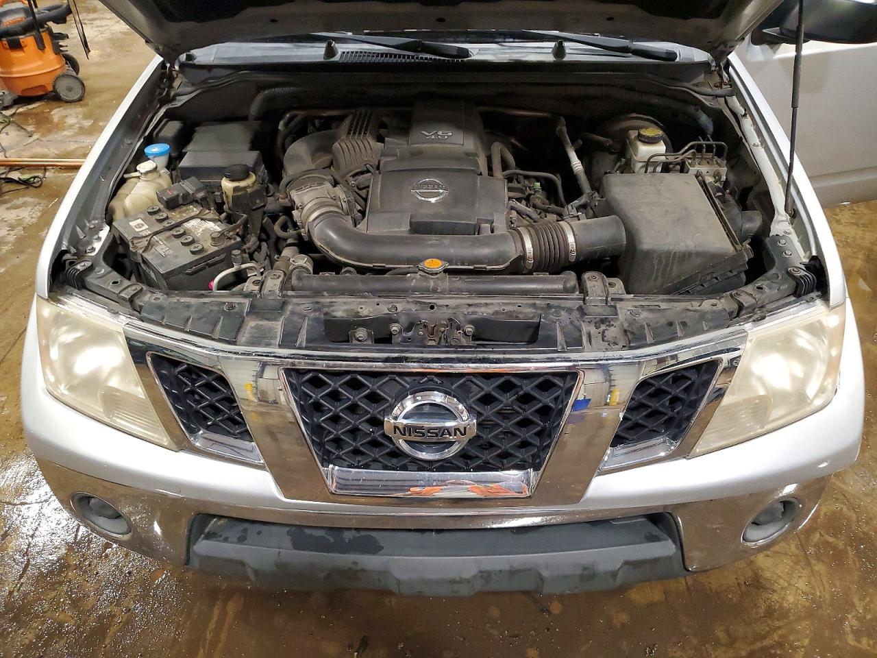 2010 Nissan Frontier Se V6 Silver vin: 1N6AD0EV5AC418029