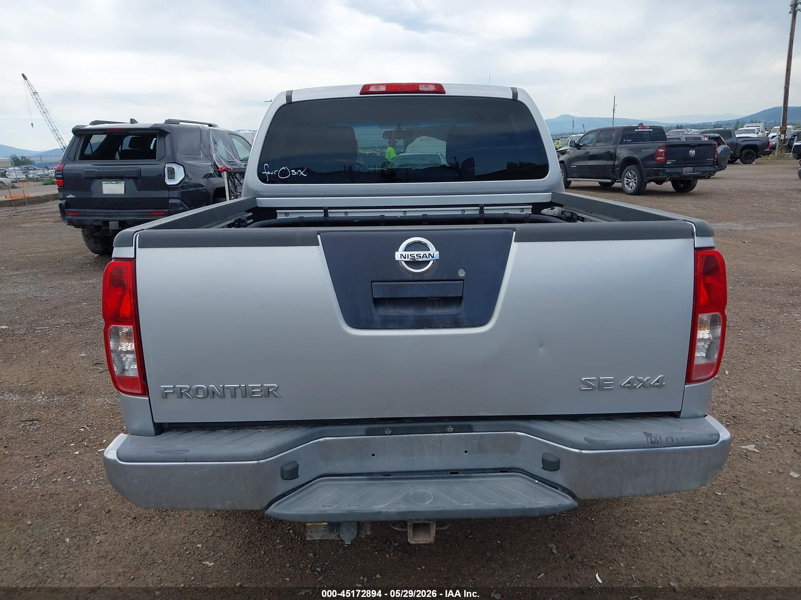 2010 Nissan Frontier Se Silver vin: 1N6AD0EV5AC435025