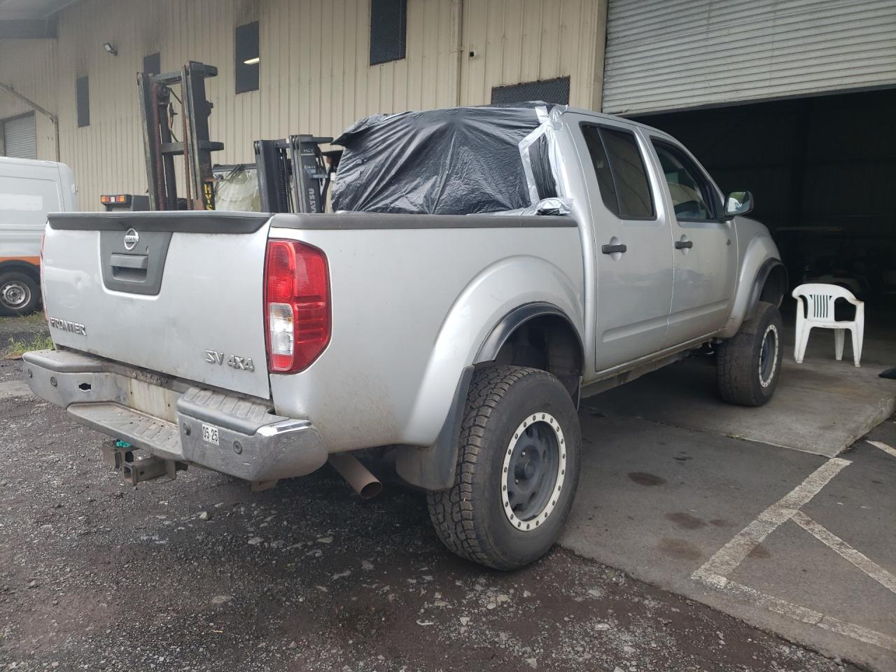 2013 Nissan Frontier S Gray vin: 1N6AD0EV5DN733681 Damage: Right Bed Side, Heavy Scratch, 1 To 2 Inches