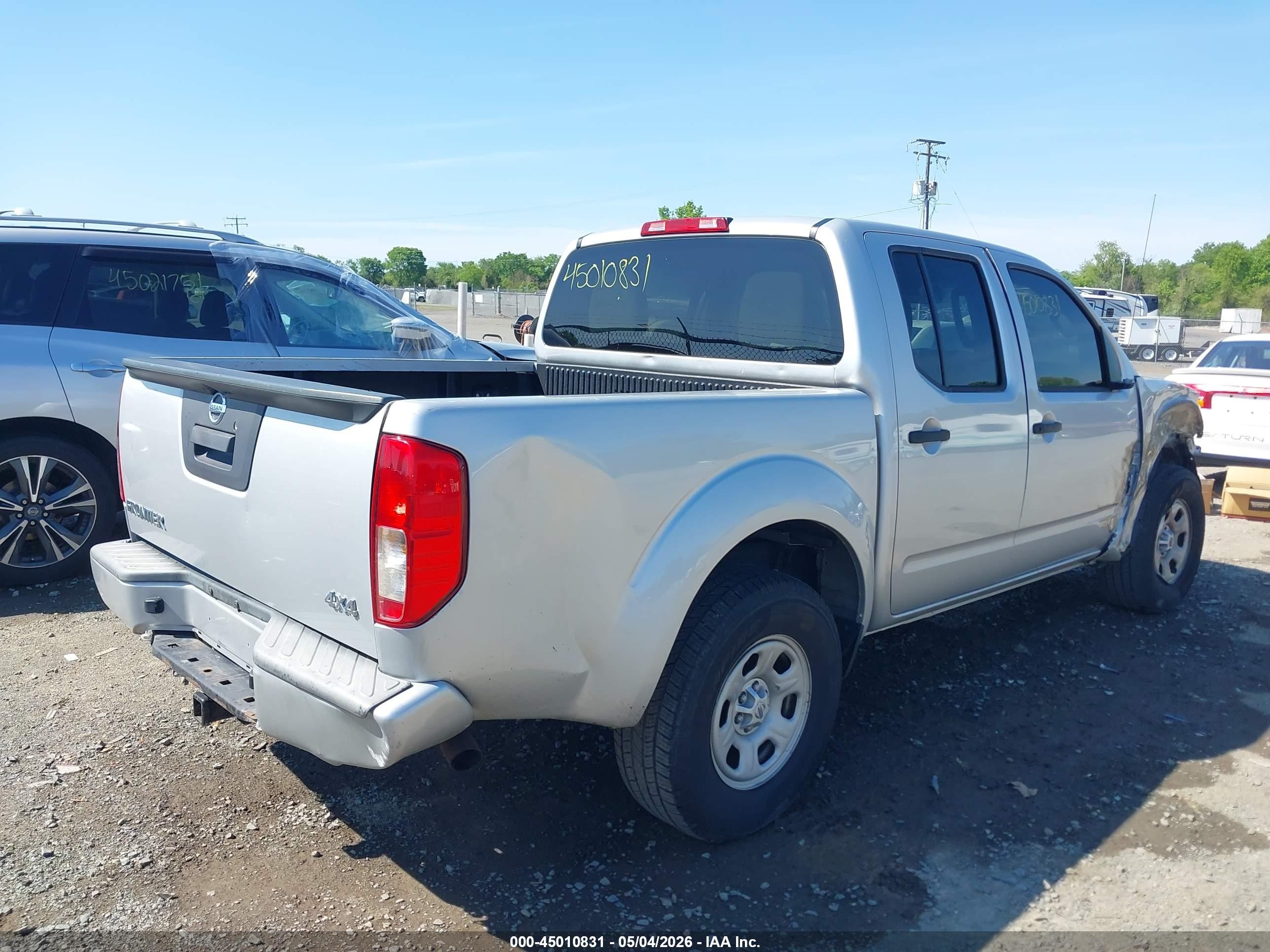 2014 Nissan Frontier S Silver vin: 1N6AD0EV5EN705008