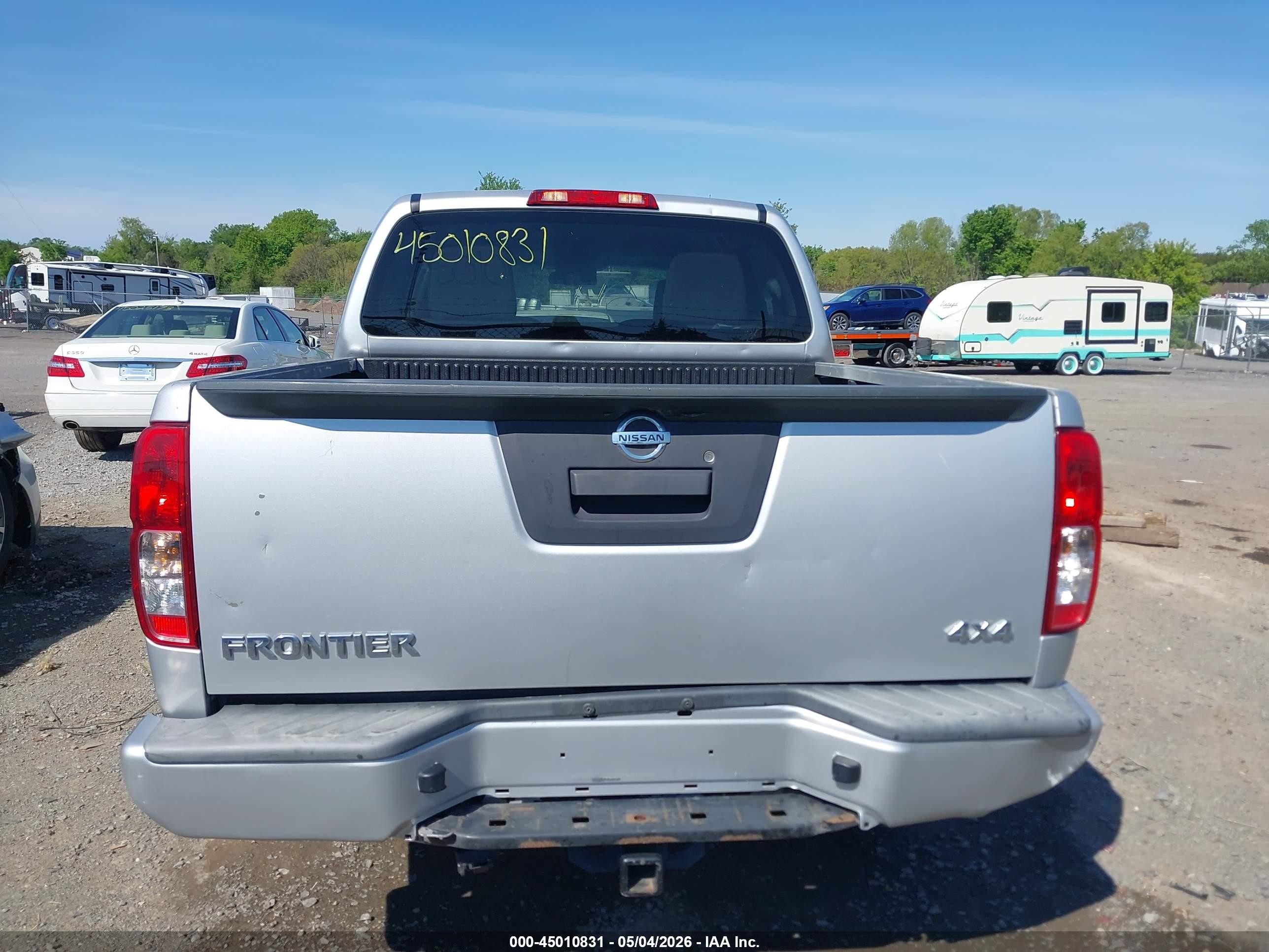 2014 Nissan Frontier S Silver vin: 1N6AD0EV5EN705008
