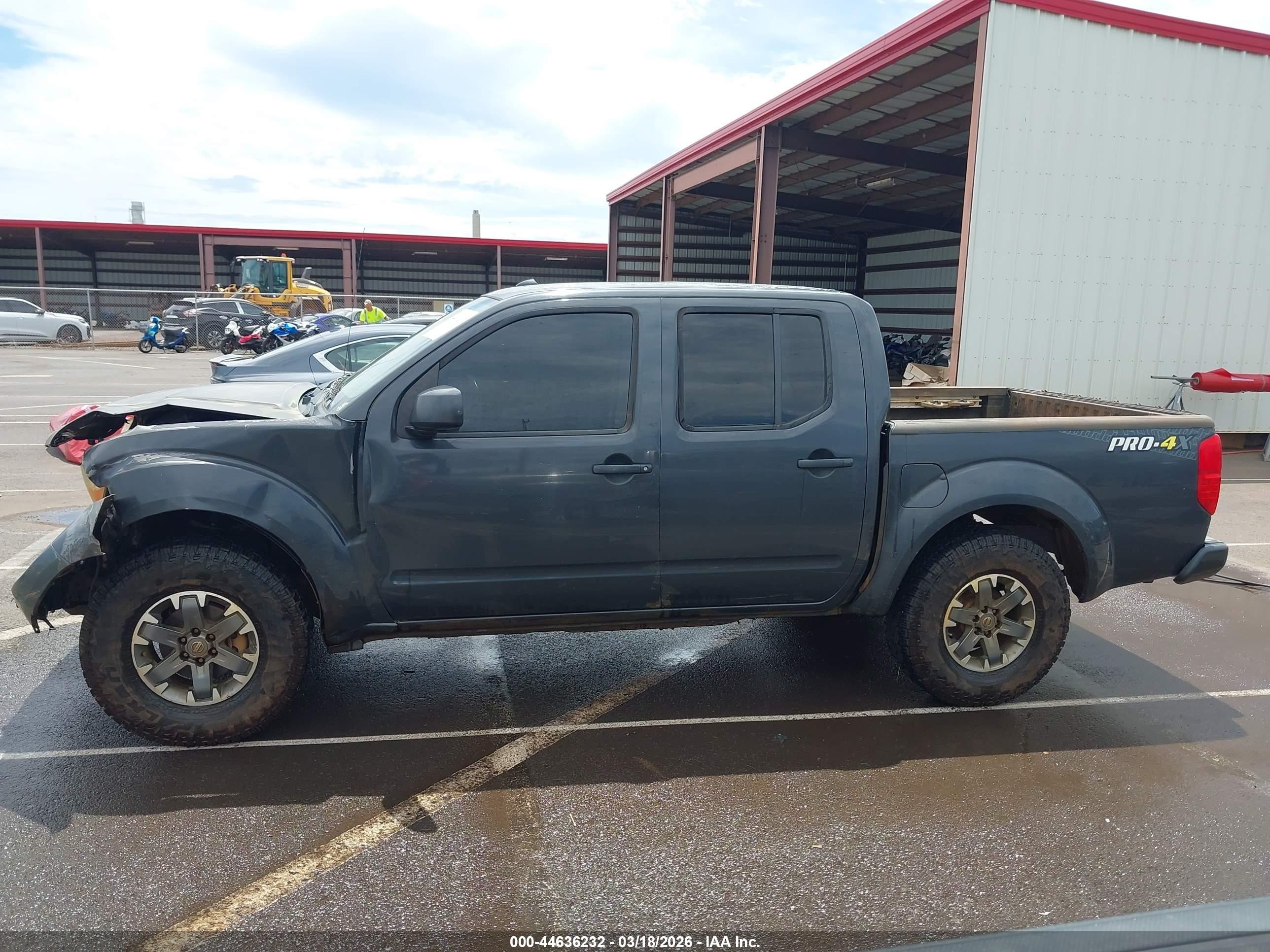 2014 Nissan Frontier Pro-4x/s/sl/sv Серый vin: 1N6AD0EV5EN737330