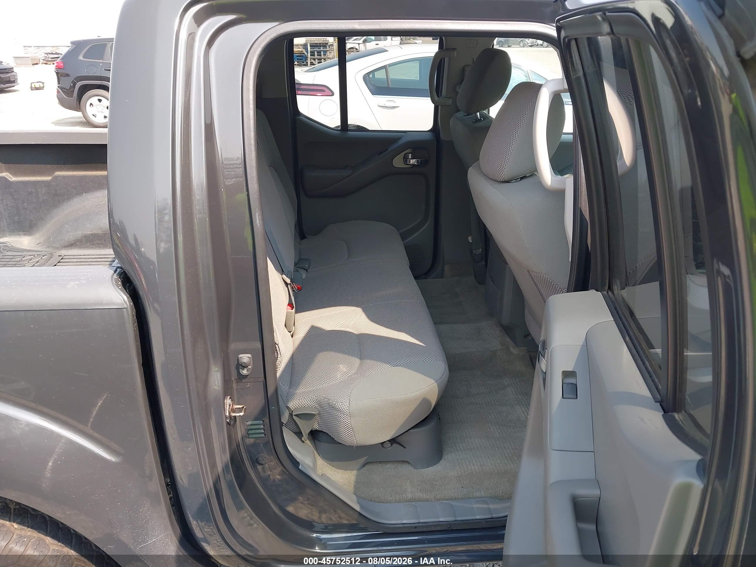 2015 Nissan Frontier Pro-4x/s/sl/sv Gray vin: 1N6AD0EV5FN744909