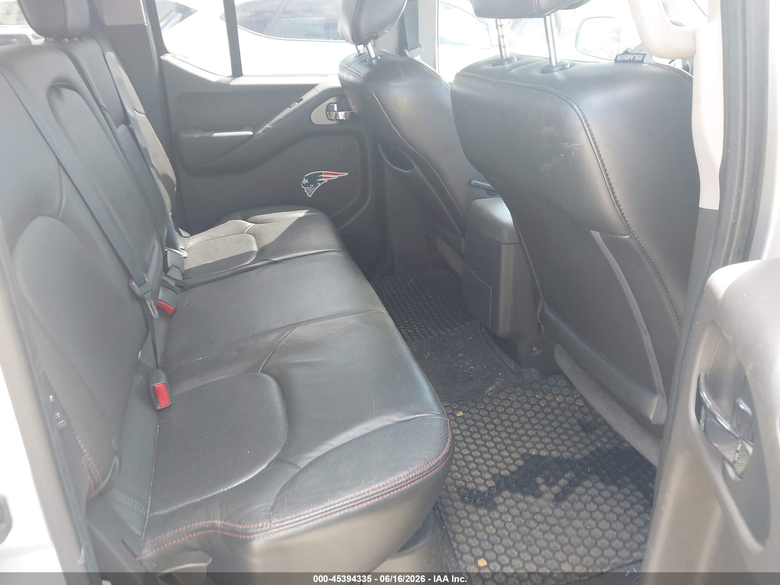 2011 Nissan Frontier Pro-4x Silver vin: 1N6AD0EV6BC421183