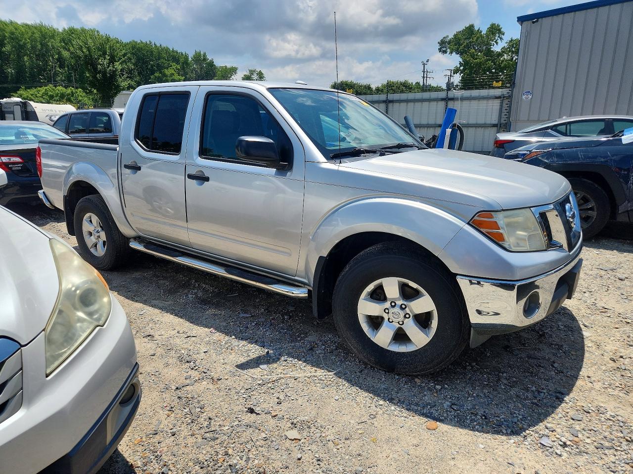 2011 Nissan Frontier S Silver vin: 1N6AD0EV6BC427677