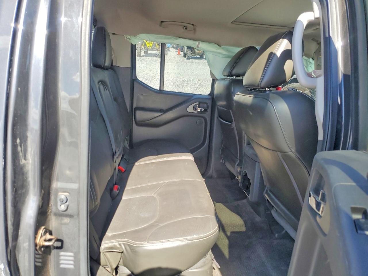 2015 Nissan Frontier Pro-4x Gray vin: 1N6AD0EV6FN717301