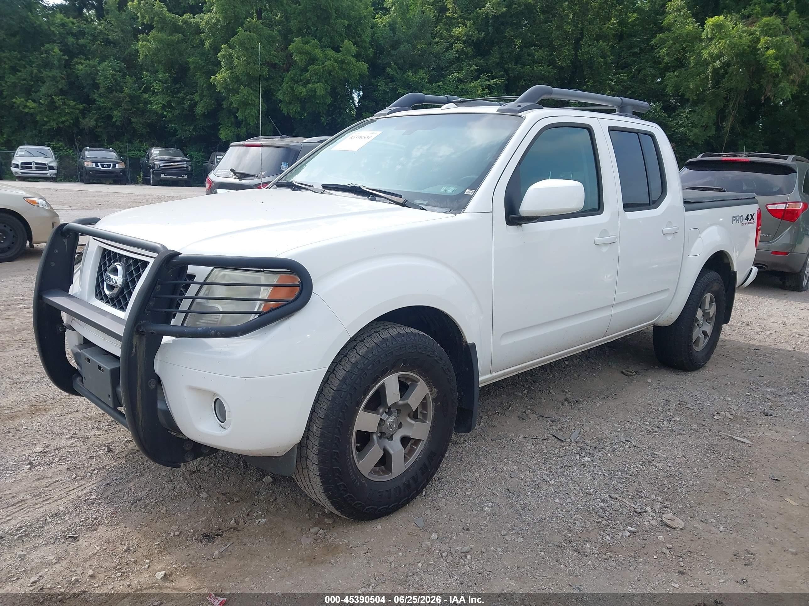 2011 Nissan Frontier Pro-4x Белый vin: 1N6AD0EV7BC448232