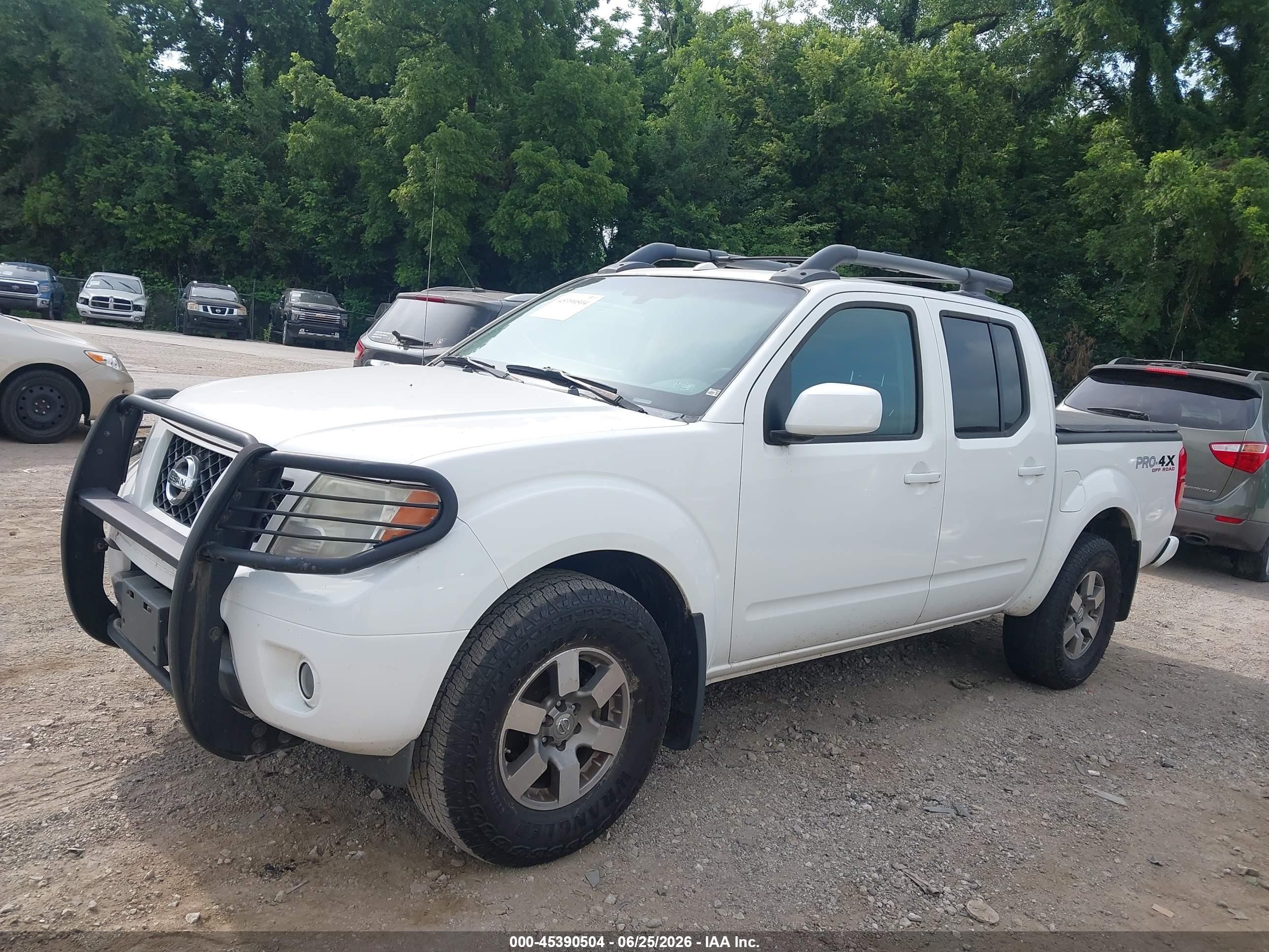 2011 Nissan Frontier Pro-4x Белый vin: 1N6AD0EV7BC448232
