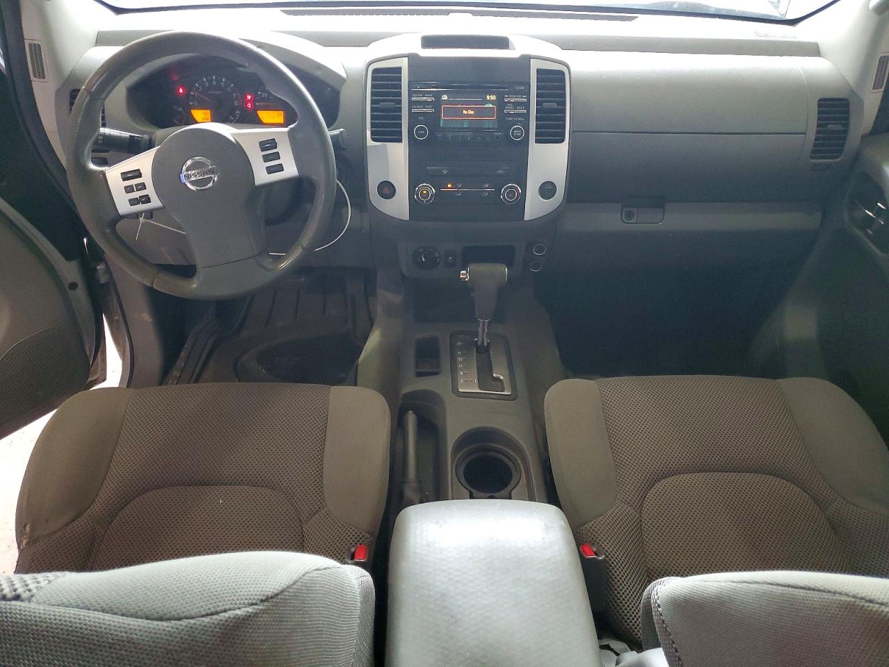 2014 Nissan Frontier Silver vin: 1N6AD0EV7EN710002