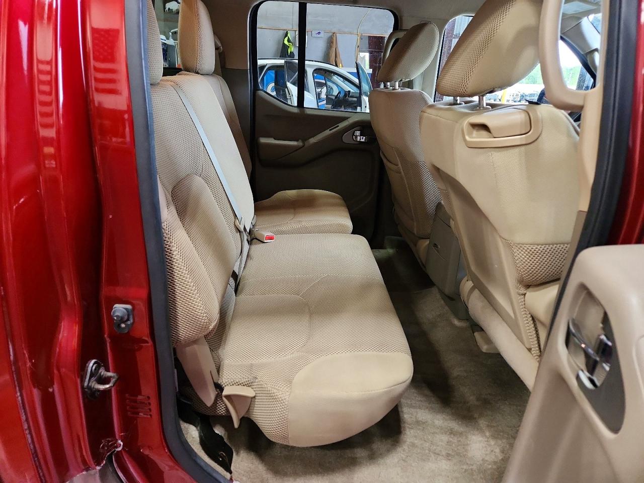 2014 Nissan Frontier S Burgundy vin: 1N6AD0EV7EN711053
