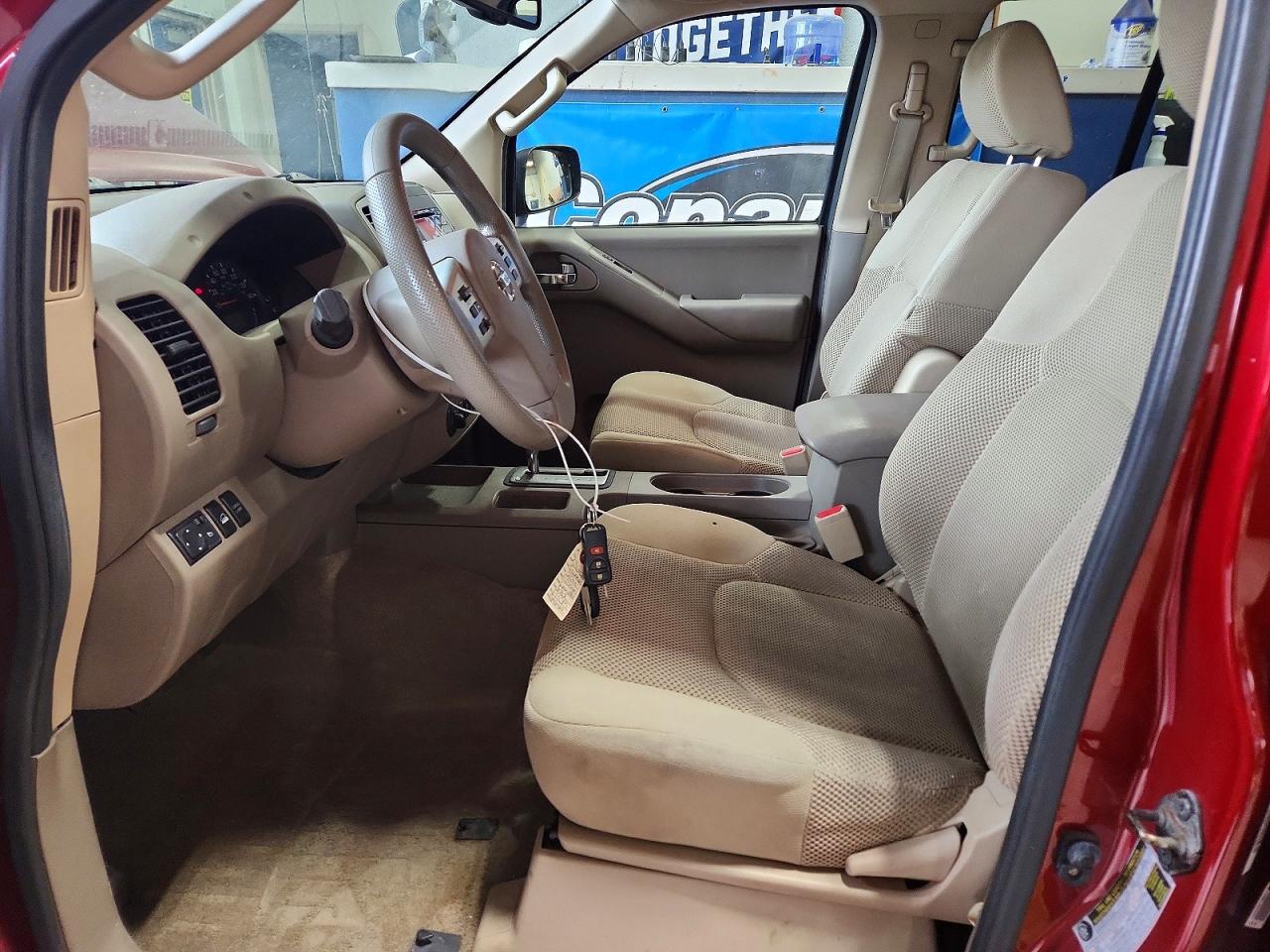 2014 Nissan Frontier S Burgundy vin: 1N6AD0EV7EN711053