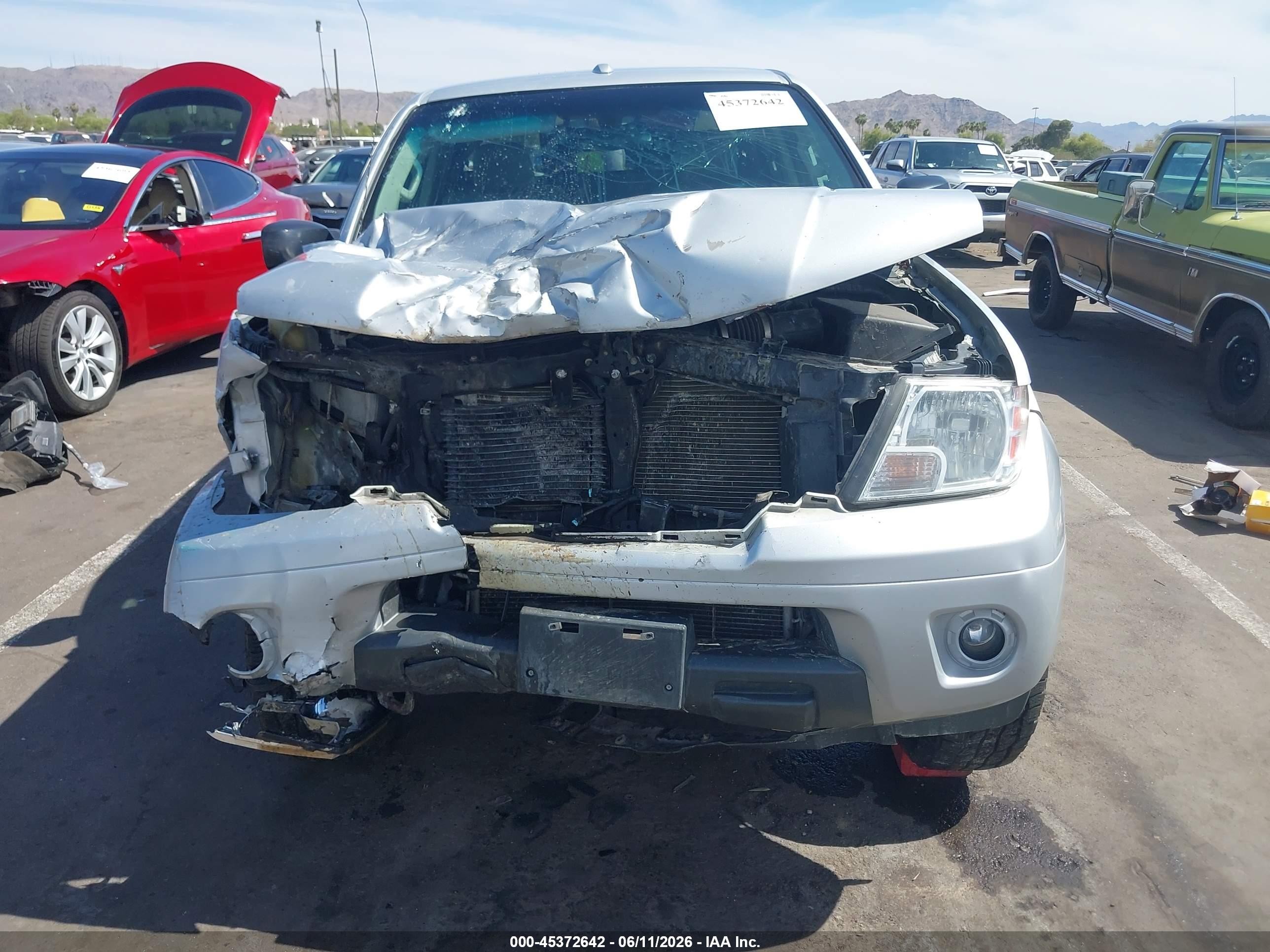 2014 Nissan Frontier Sv Silver vin: 1N6AD0EV7EN718052
