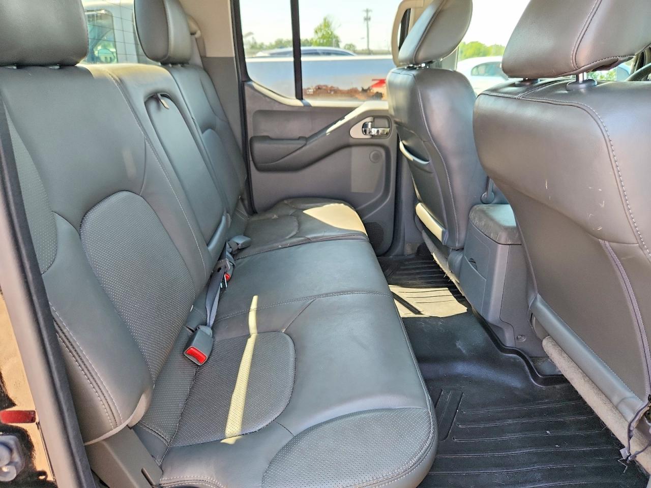 2010 Nissan Frontier Se V6 Black vin: 1N6AD0EV8AC440641