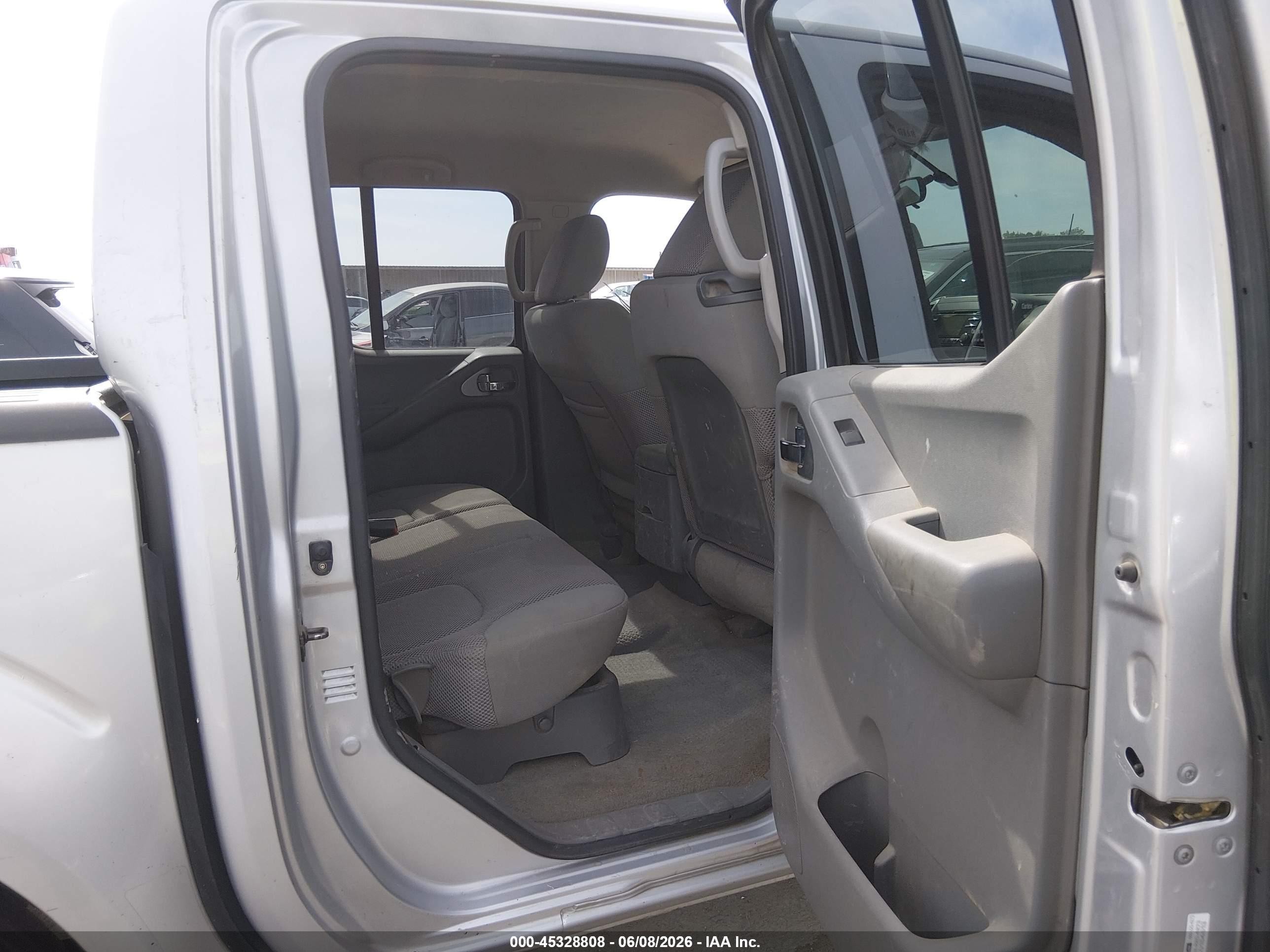 2013 Nissan Frontier Sv Silver vin: 1N6AD0EV8DN722772