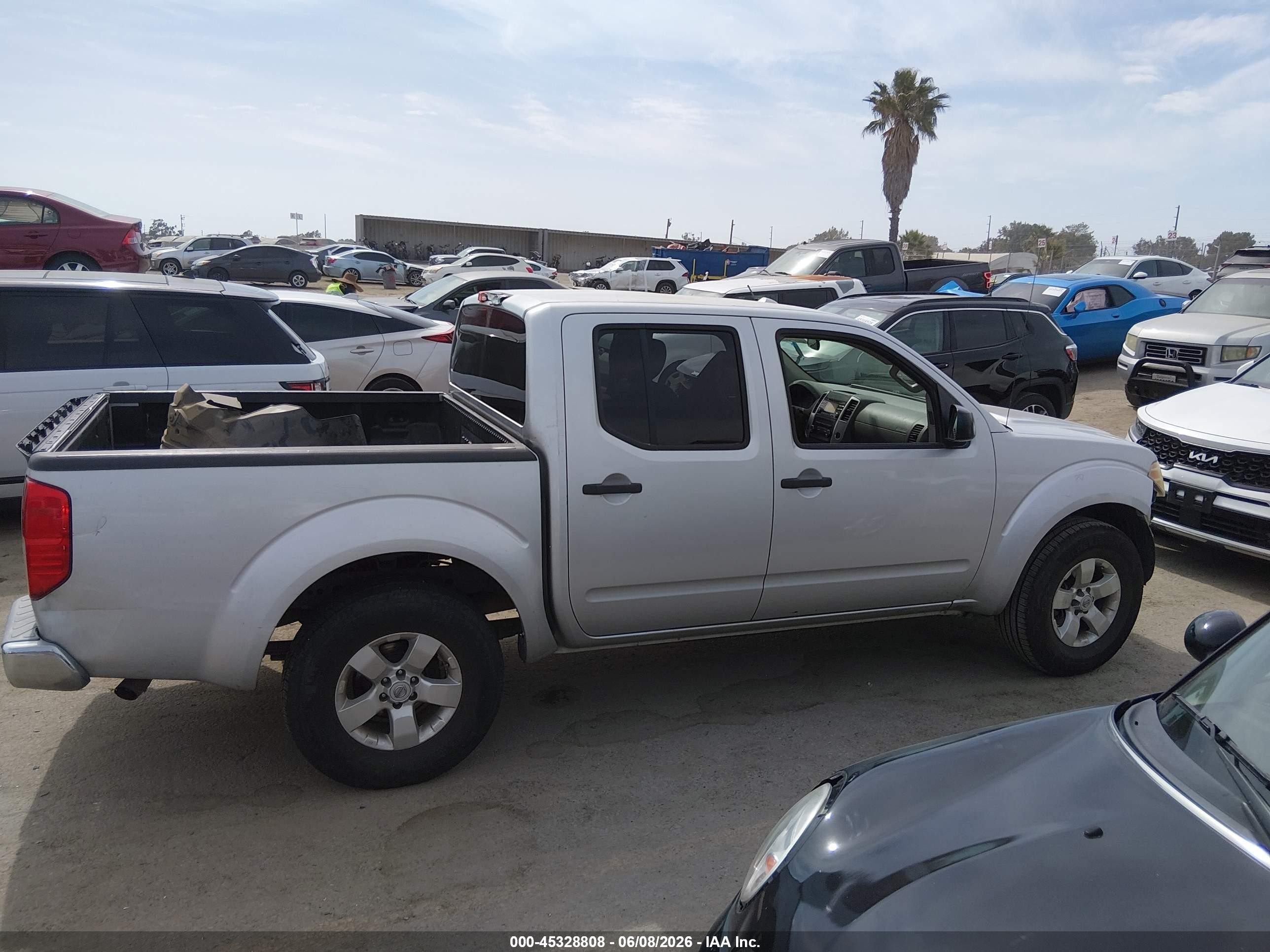 2013 Nissan Frontier Sv Silver vin: 1N6AD0EV8DN722772