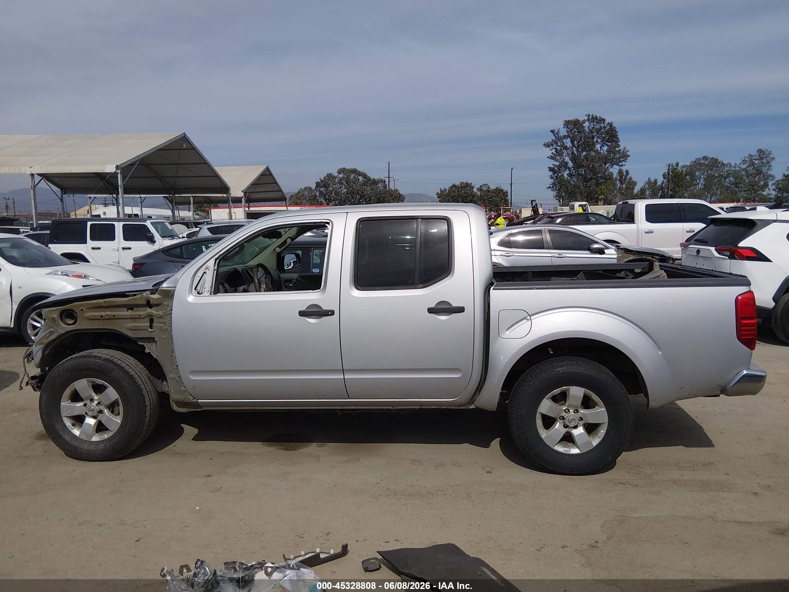 2013 Nissan Frontier Sv Silver vin: 1N6AD0EV8DN722772