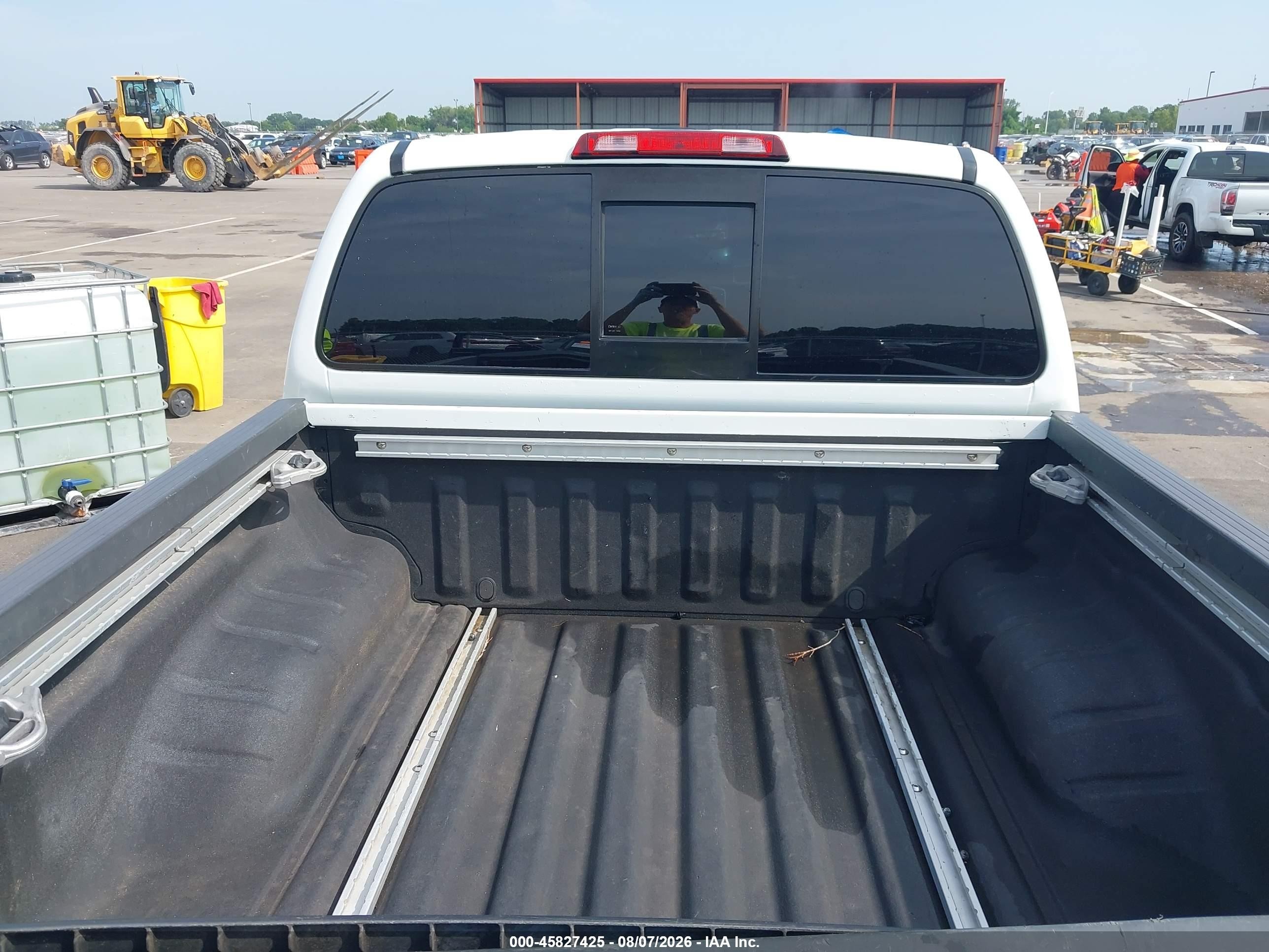 2015 Nissan Frontier Sv Белый vin: 1N6AD0EV8FN748727